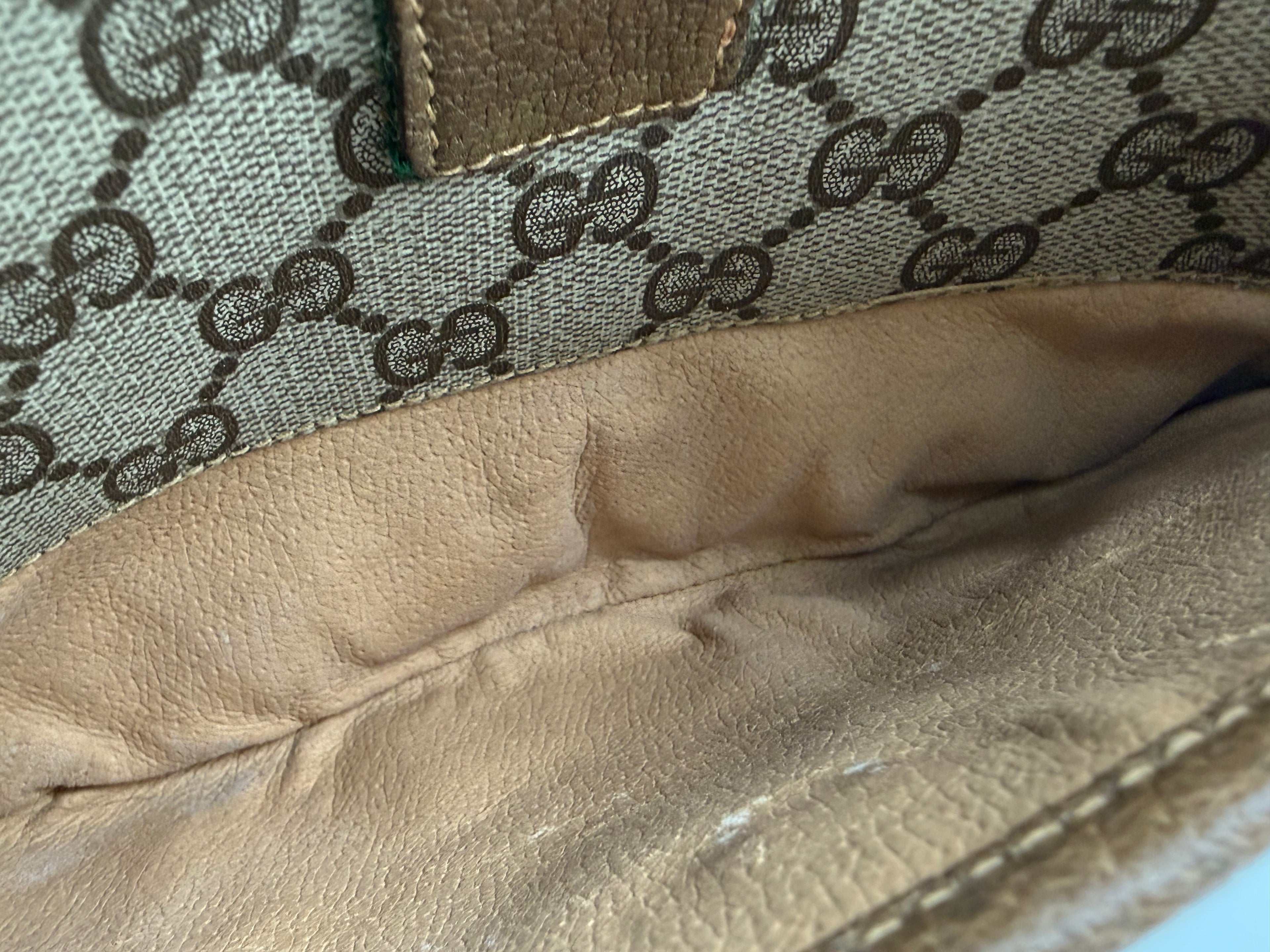 Gucci GG Supreme Web Sherry Line Shoulder Bag – Beige / Red / Gold (SKU: 152643)