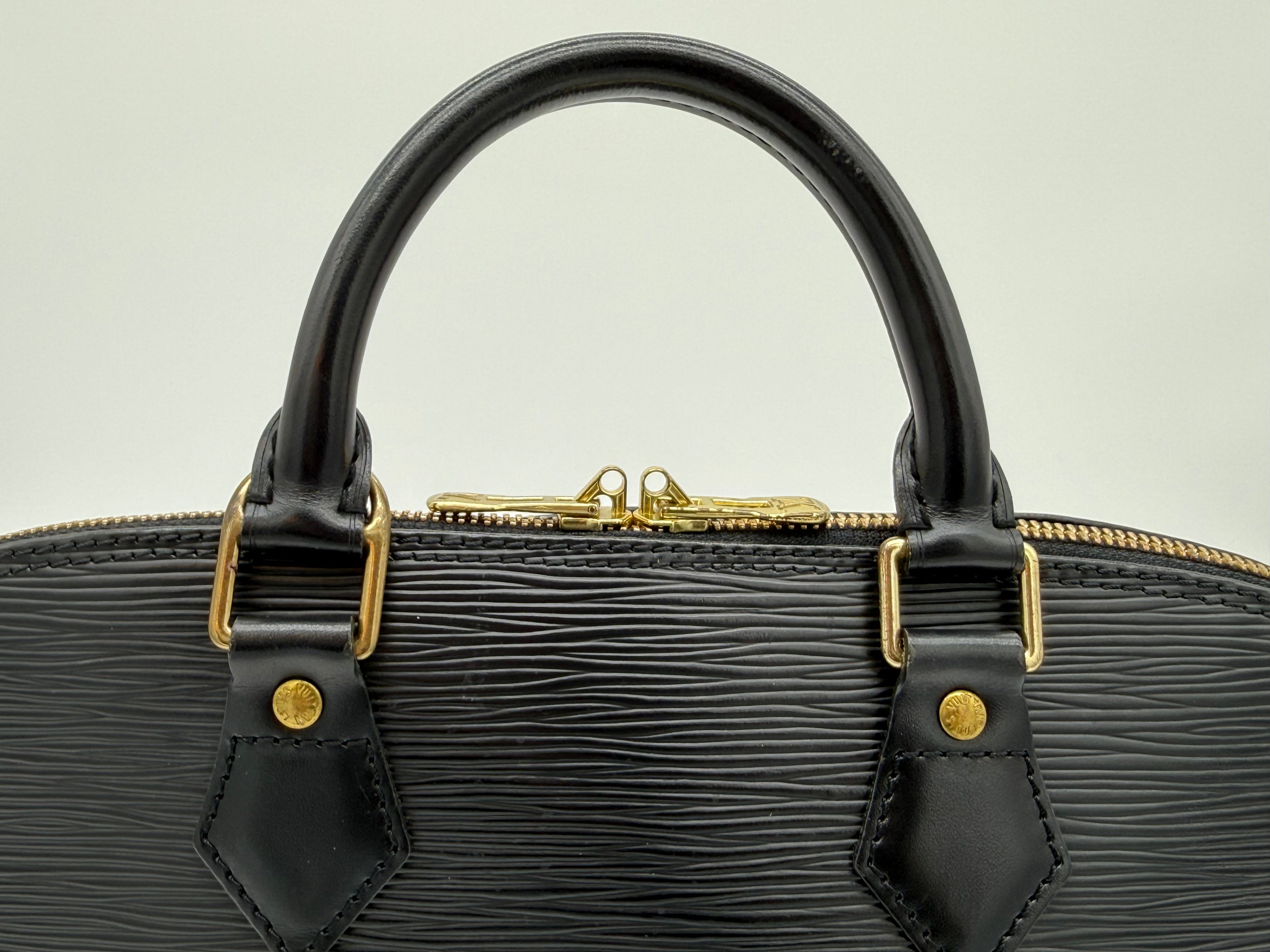 Louis Vuitton Epi Alma Handbag – Black – M52142 – SKU 144616V