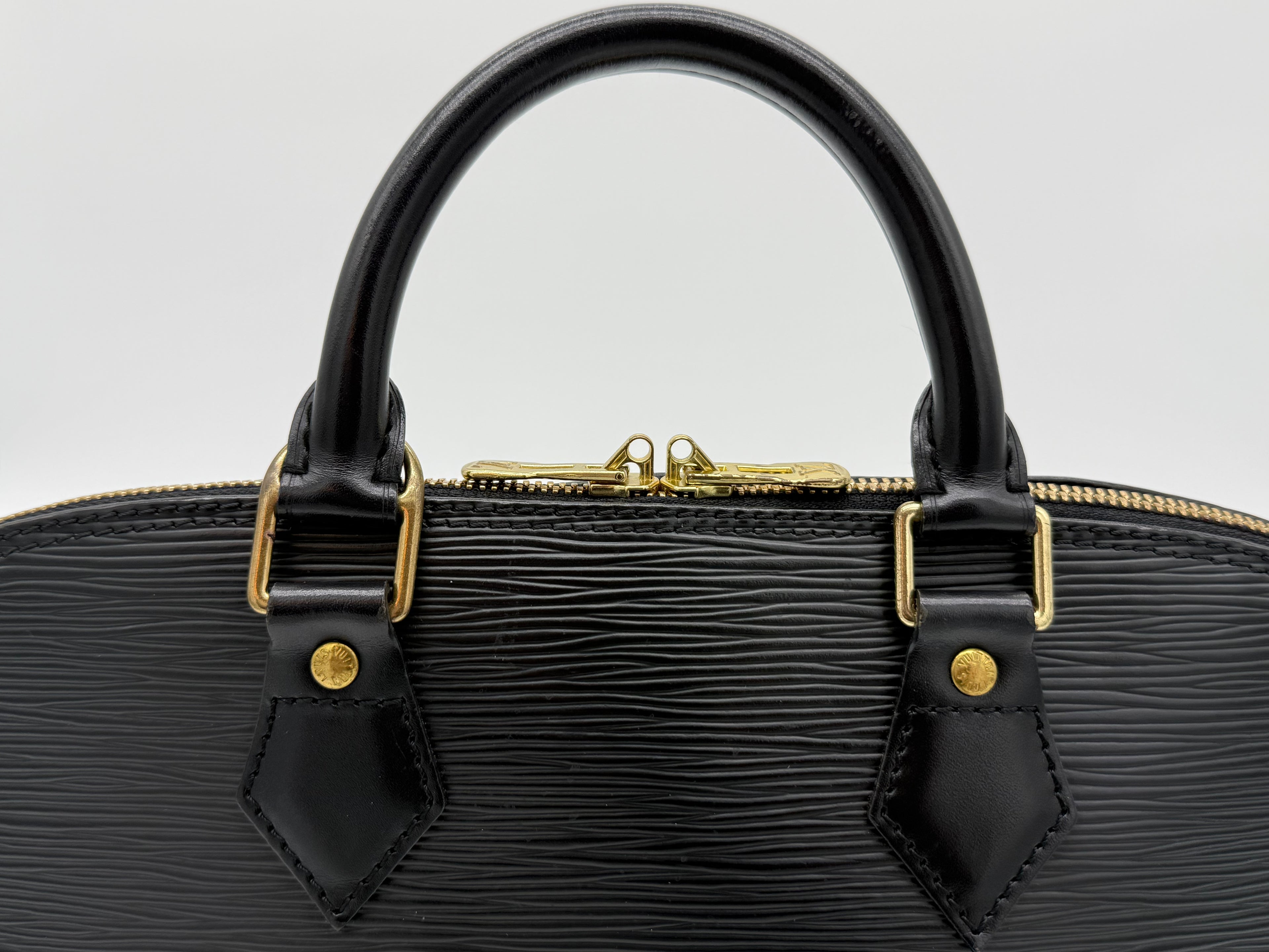 Louis Vuitton Epi Alma Handbag – Black – M52142 – SKU 144616V