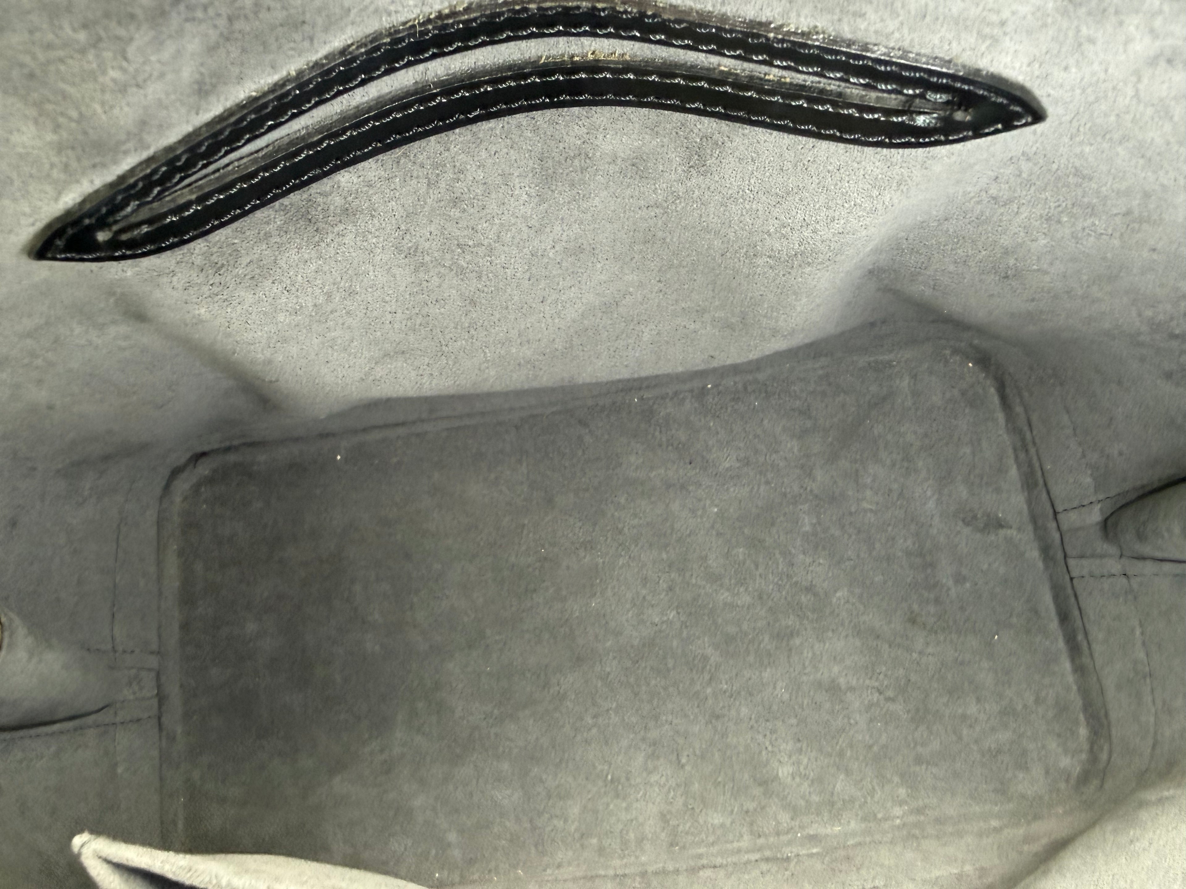 Louis Vuitton Epi Alma Handbag – Black – M52142 – SKU 144616V