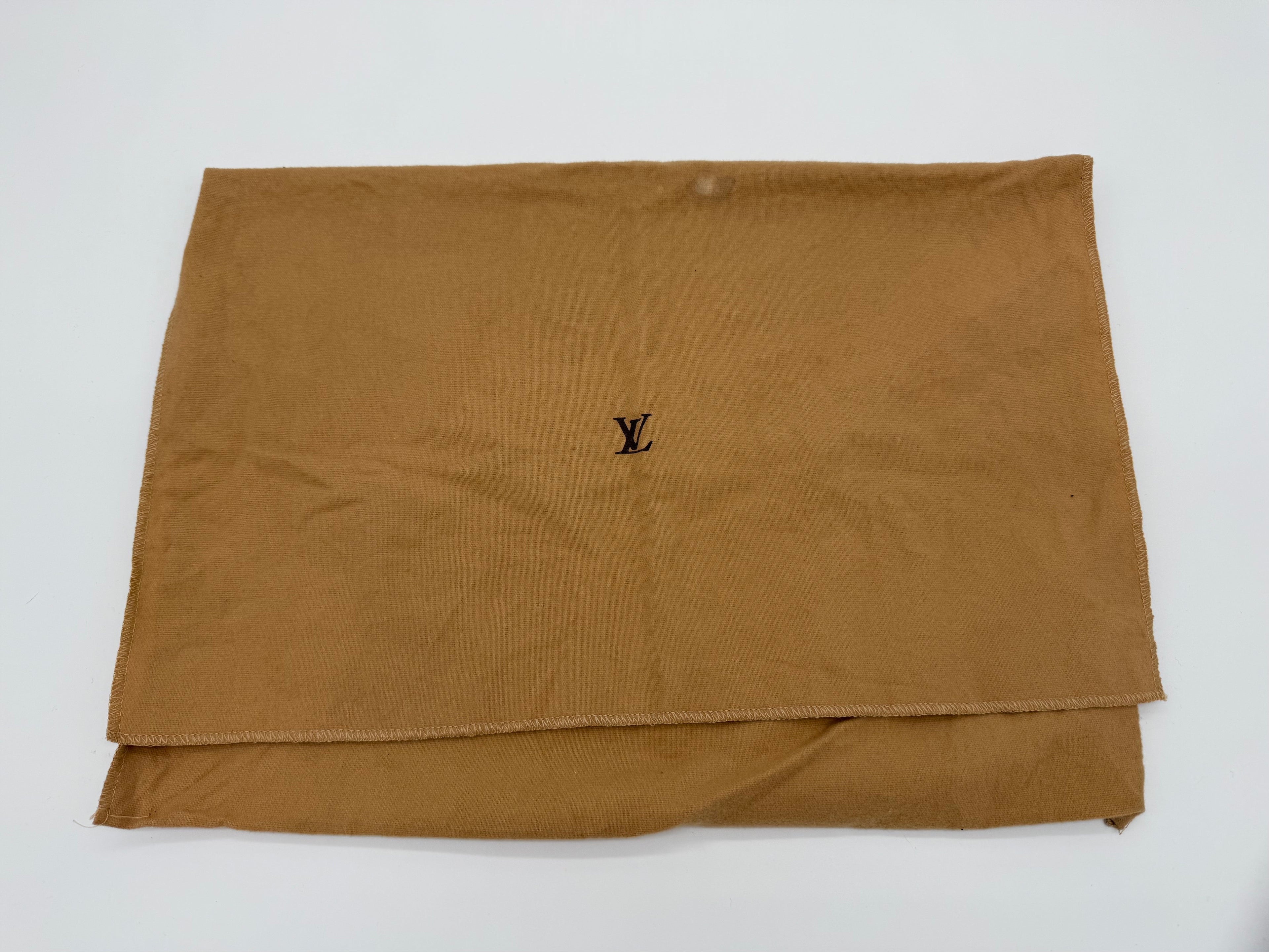 Louis Vuitton Epi Alma Handbag – Black – M52142 – SKU 144616V