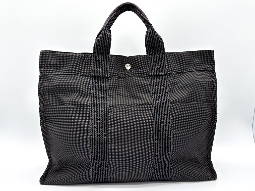 Hermès Her Line MM Hand Bag – Gray Canvas (SKU: 150448)