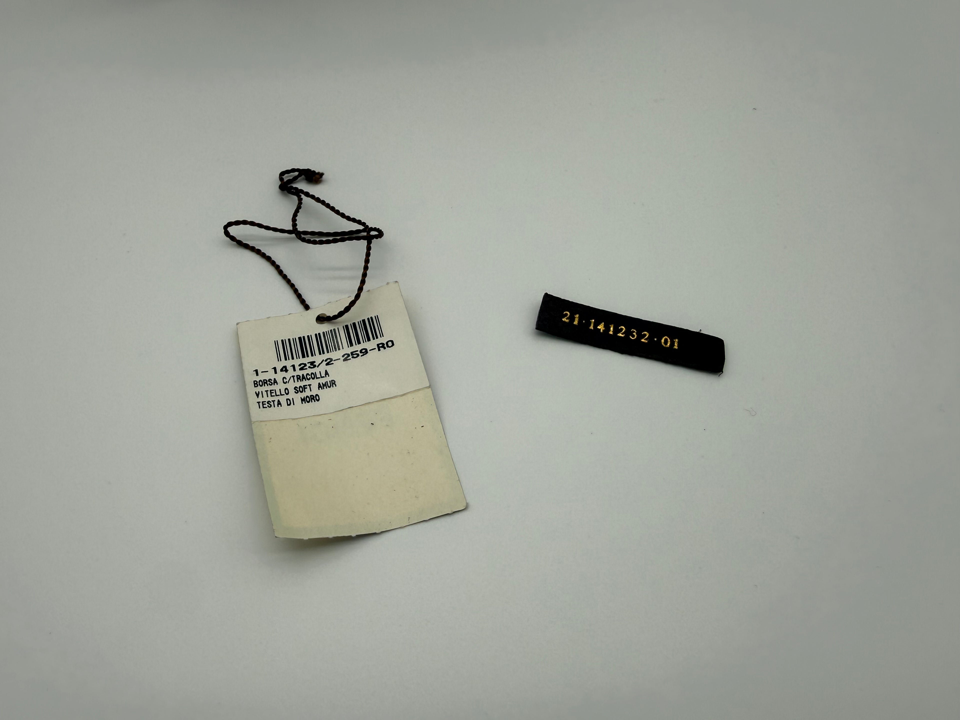 Fendi Leather Shoulder Bag – Brown & Gold (SKU: 148864V)