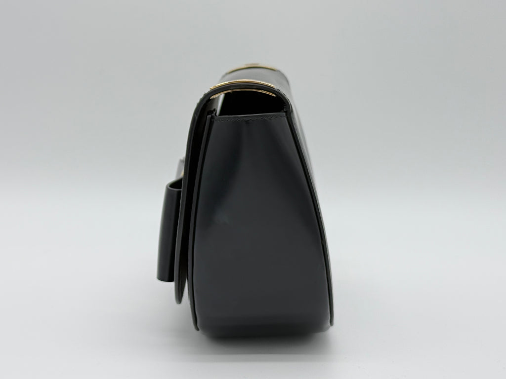 Salvatore Ferragamo Vara Shoulder Bag – Black Leather with Gold Hardware (SKU: gh921)