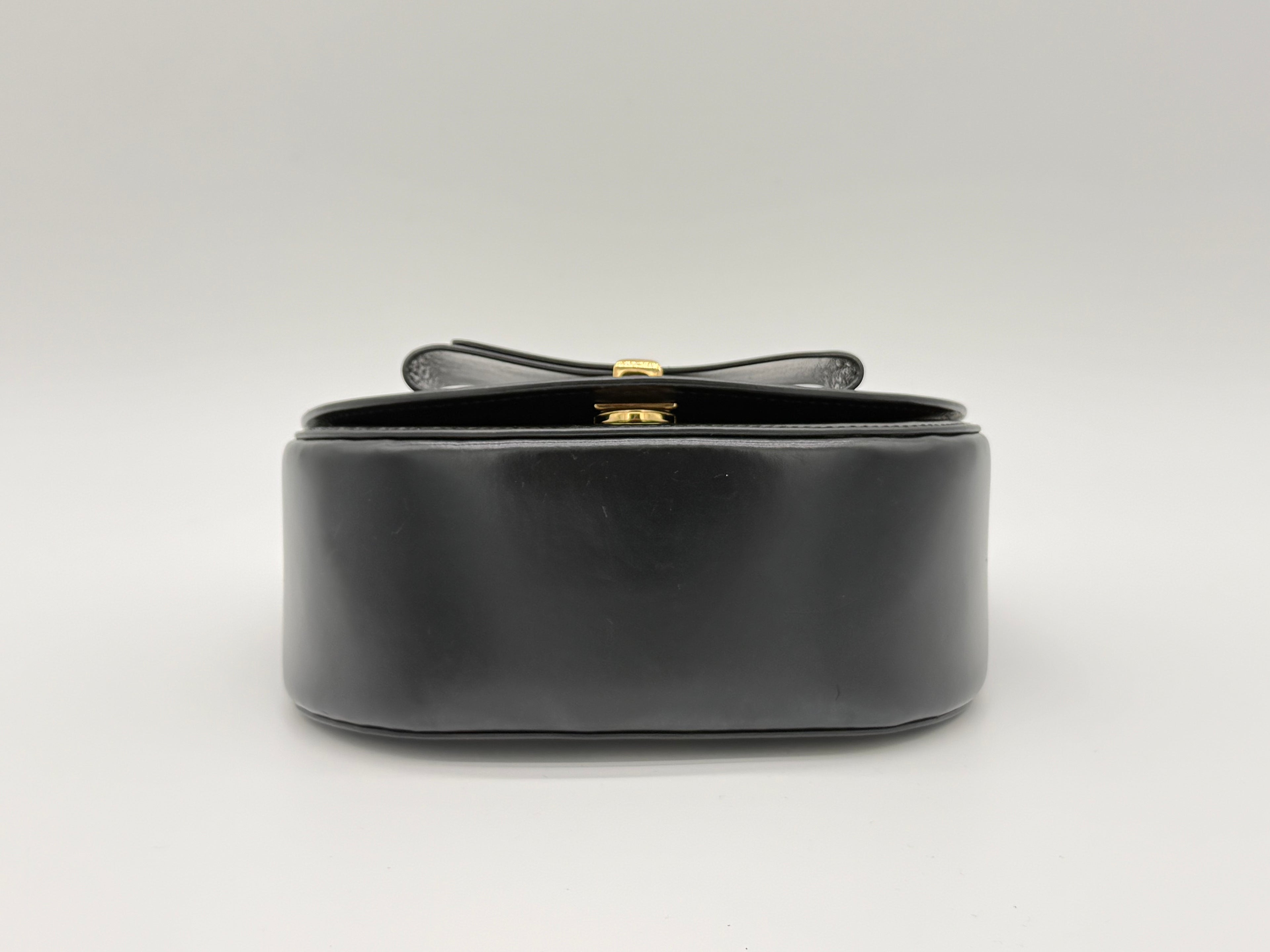 Salvatore Ferragamo Vara Shoulder Bag – Black Leather with Gold Hardware (SKU: gh921)