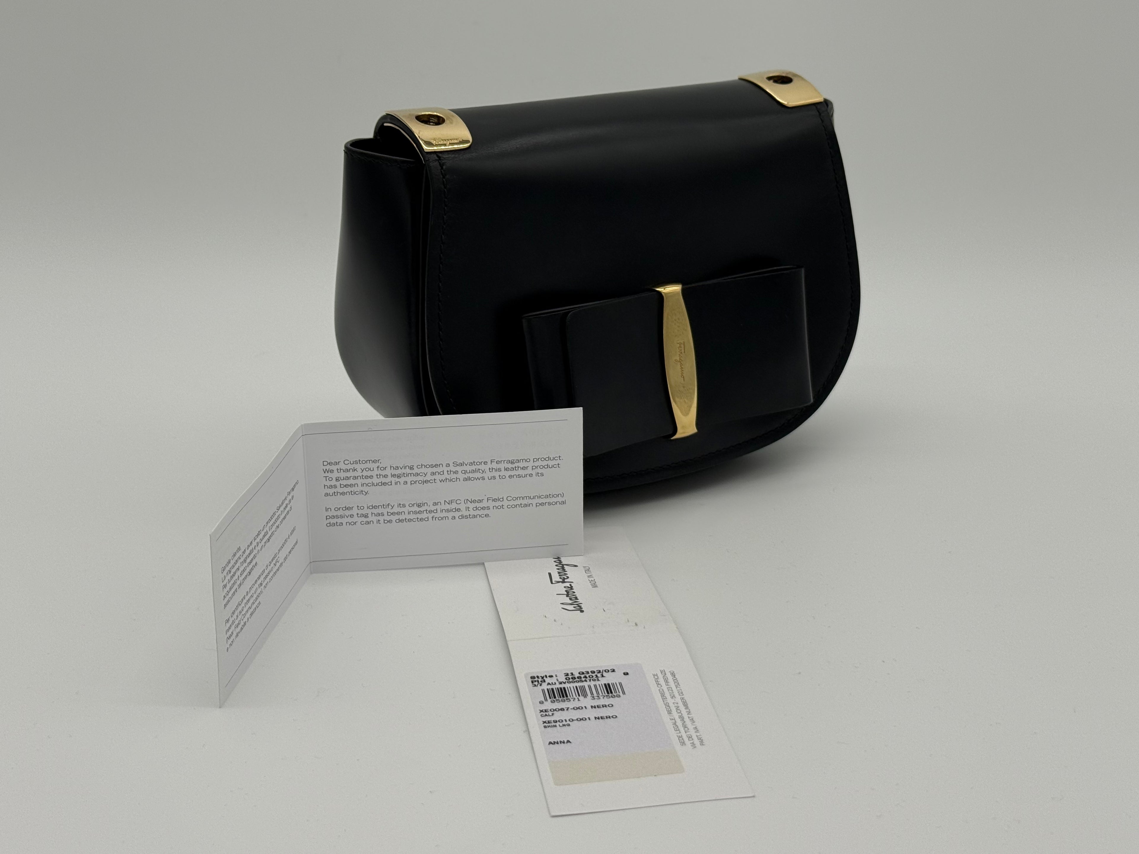 Salvatore Ferragamo Vara Shoulder Bag – Black Leather with Gold Hardware (SKU: gh921)