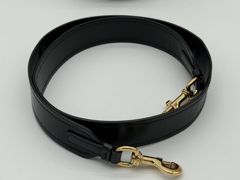 Salvatore Ferragamo Vara Shoulder Bag – Black Leather with Gold Hardware (SKU: gh921)