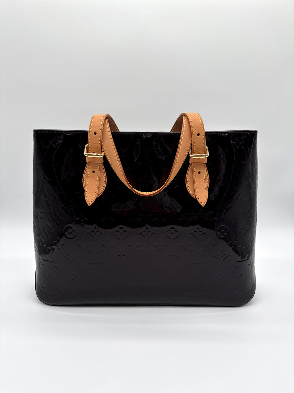 Louis Vuitton Monogram Vernis Brentwood Tote – Amarante Patent Leather (SKU: 149227V)