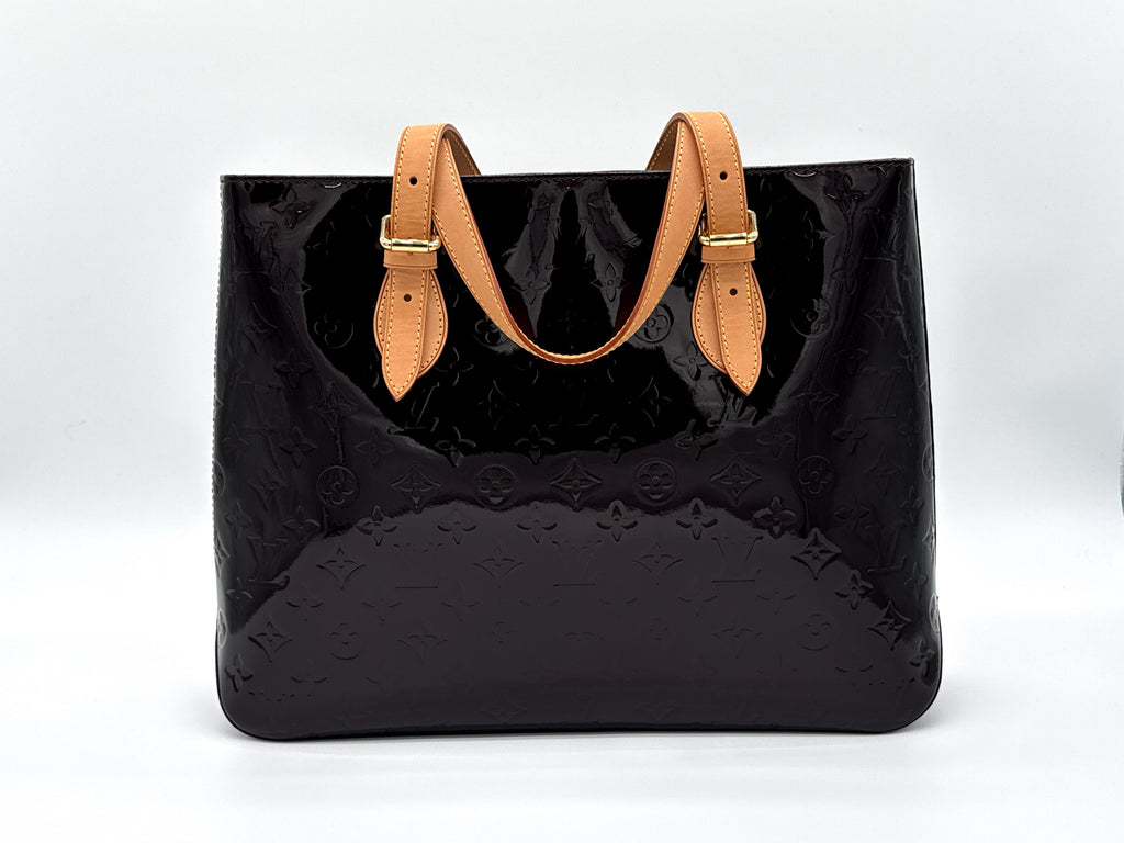 Louis Vuitton Monogram Vernis Brentwood Tote – Amarante Patent Leather (SKU: 149227V)