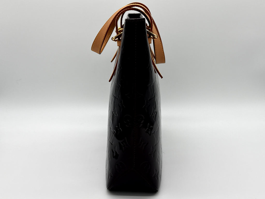 Louis Vuitton Monogram Vernis Brentwood Tote – Amarante Patent Leather (SKU: 149227V)