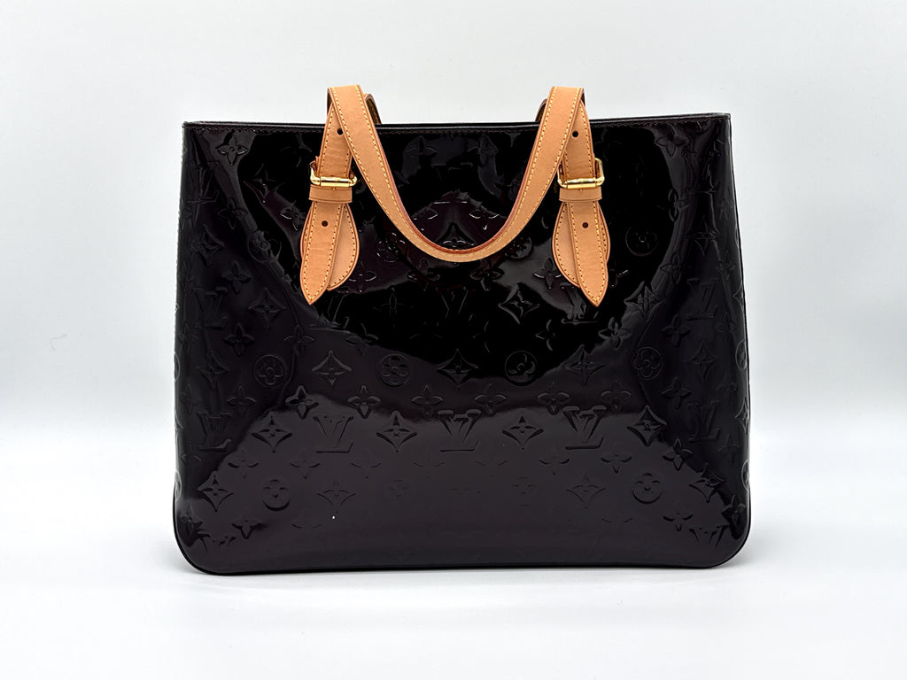 Louis Vuitton Monogram Vernis Brentwood Tote – Amarante Patent Leather (SKU: 149227V)