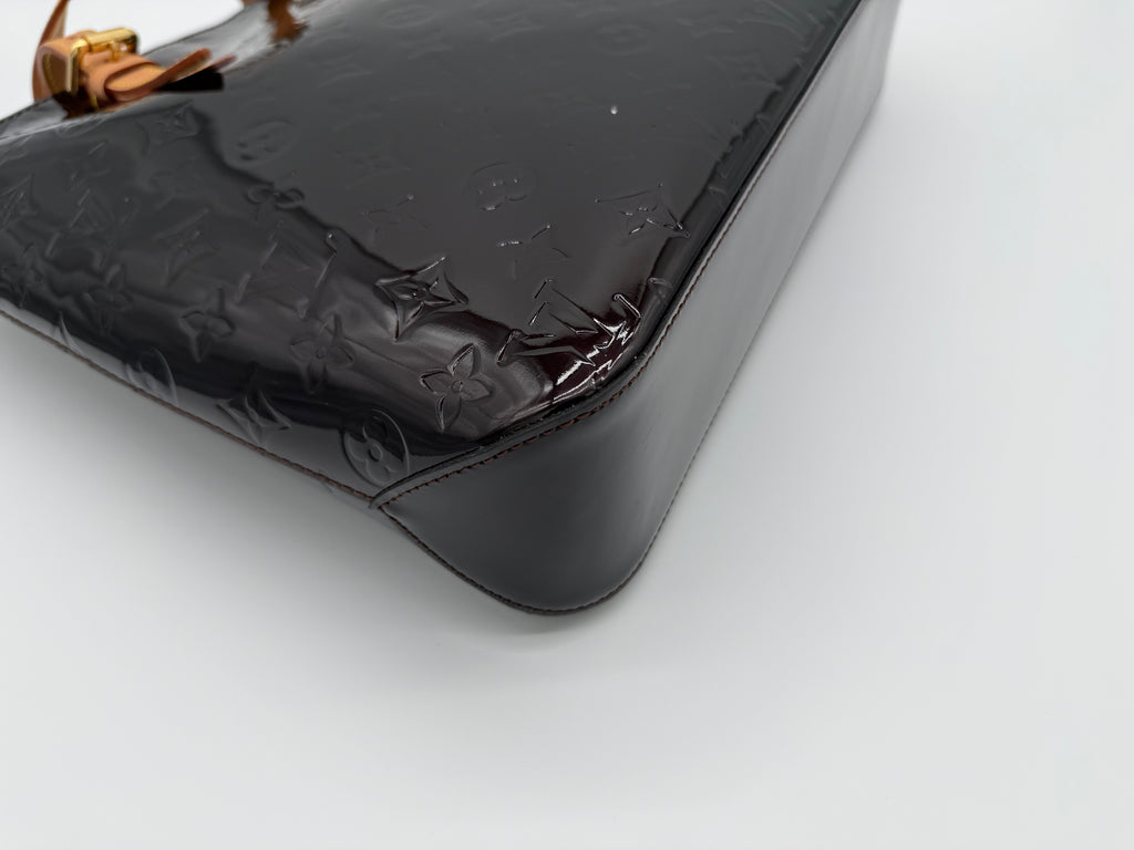 Louis Vuitton Monogram Vernis Brentwood Tote – Amarante Patent Leather (SKU: 149227V)