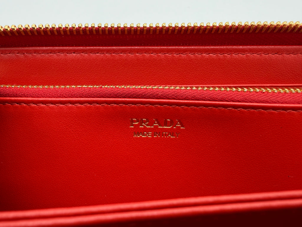 Prada Long Wallet – Red Leather with Gold Hardware (SKU: am9179V)