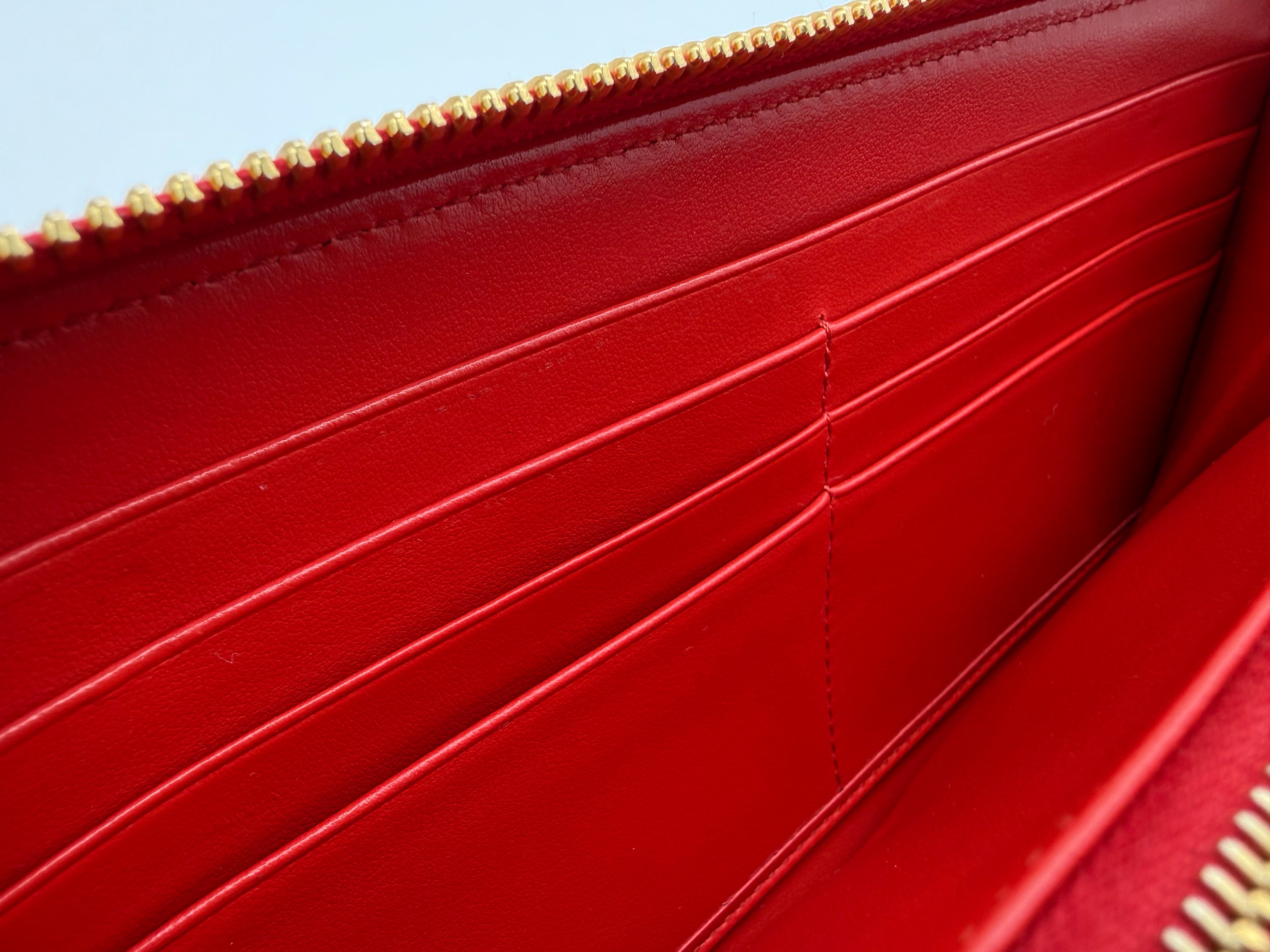 Prada Long Wallet – Red Leather with Gold Hardware (SKU: am9179V)