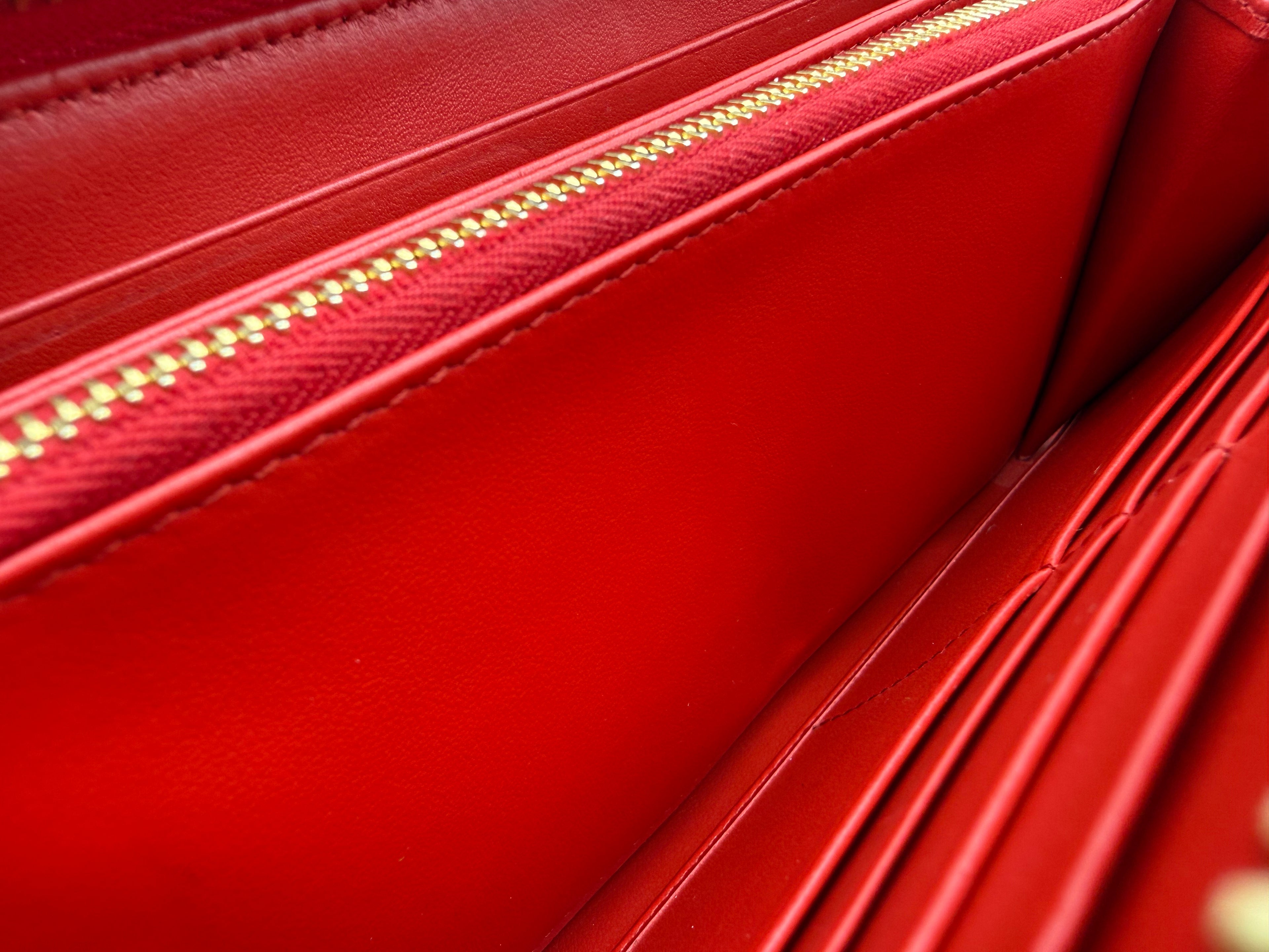 Prada Long Wallet – Red Leather with Gold Hardware (SKU: am9179V)