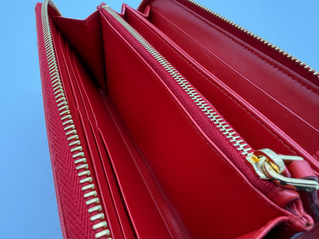 Prada Long Wallet – Red Leather with Gold Hardware (SKU: am9179V)