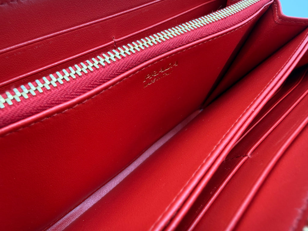 Prada Long Wallet – Red Leather with Gold Hardware (SKU: am9179V)