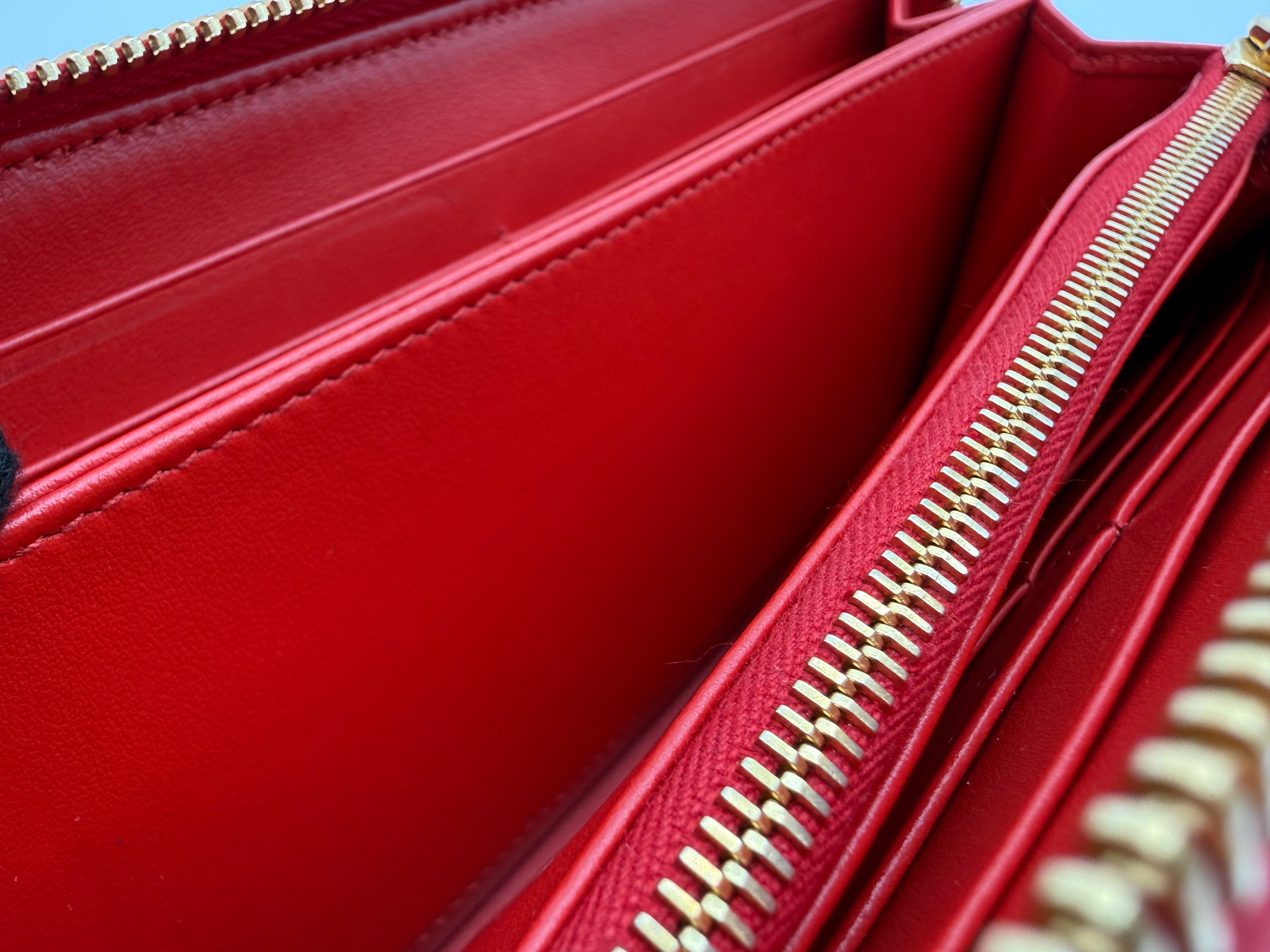 Prada Long Wallet – Red Leather with Gold Hardware (SKU: am9179V)
