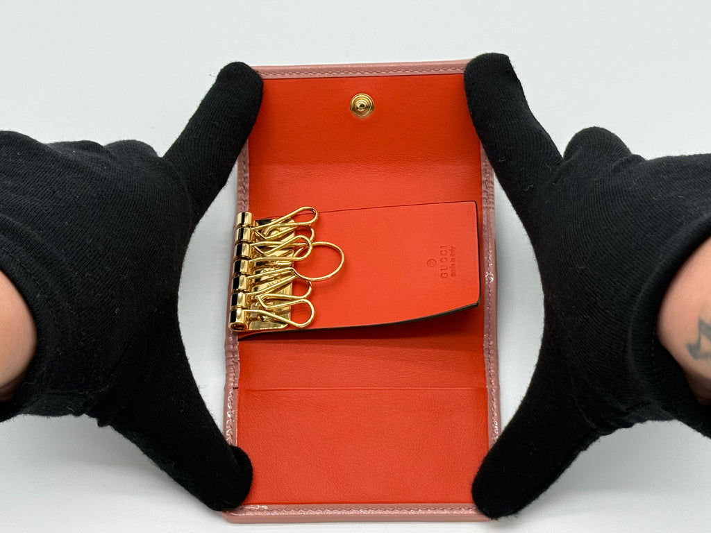 Gucci GG Supreme Key Case – Beige Canvas (SKU: sw1580)