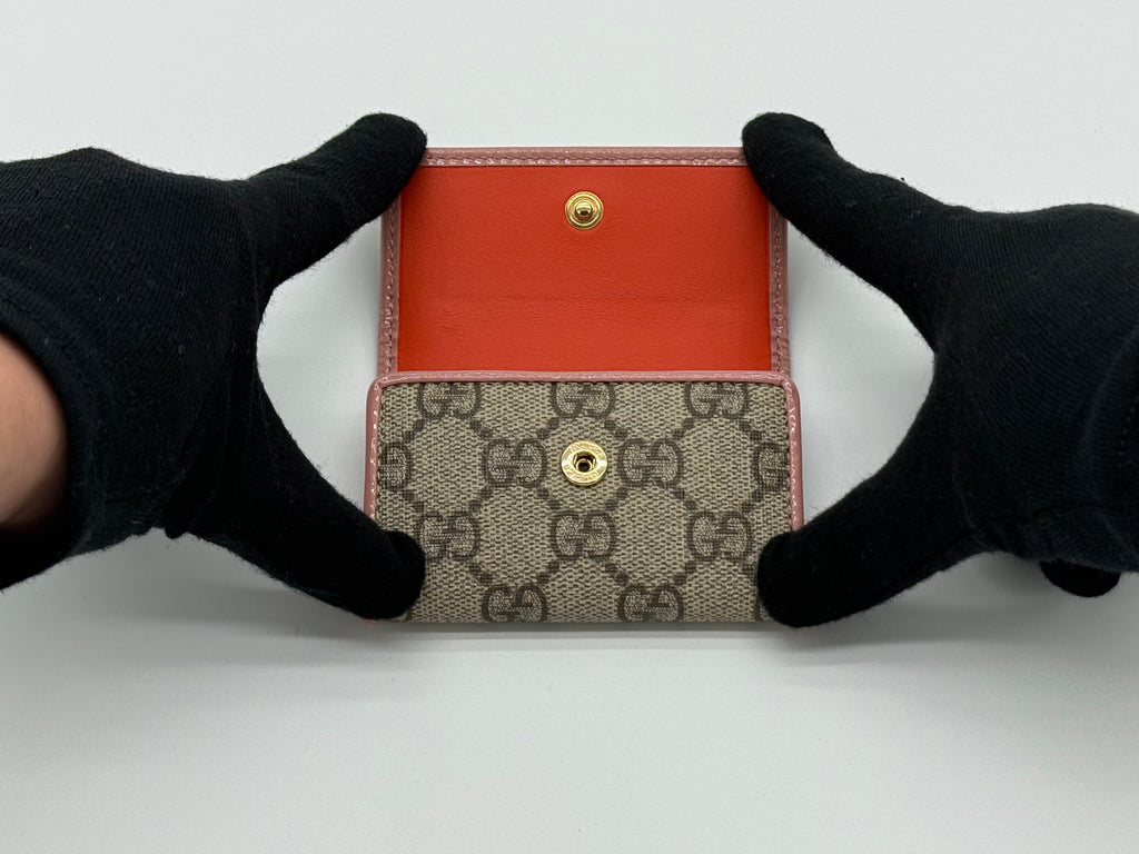 Gucci GG Supreme Key Case – Beige Canvas (SKU: sw1580)