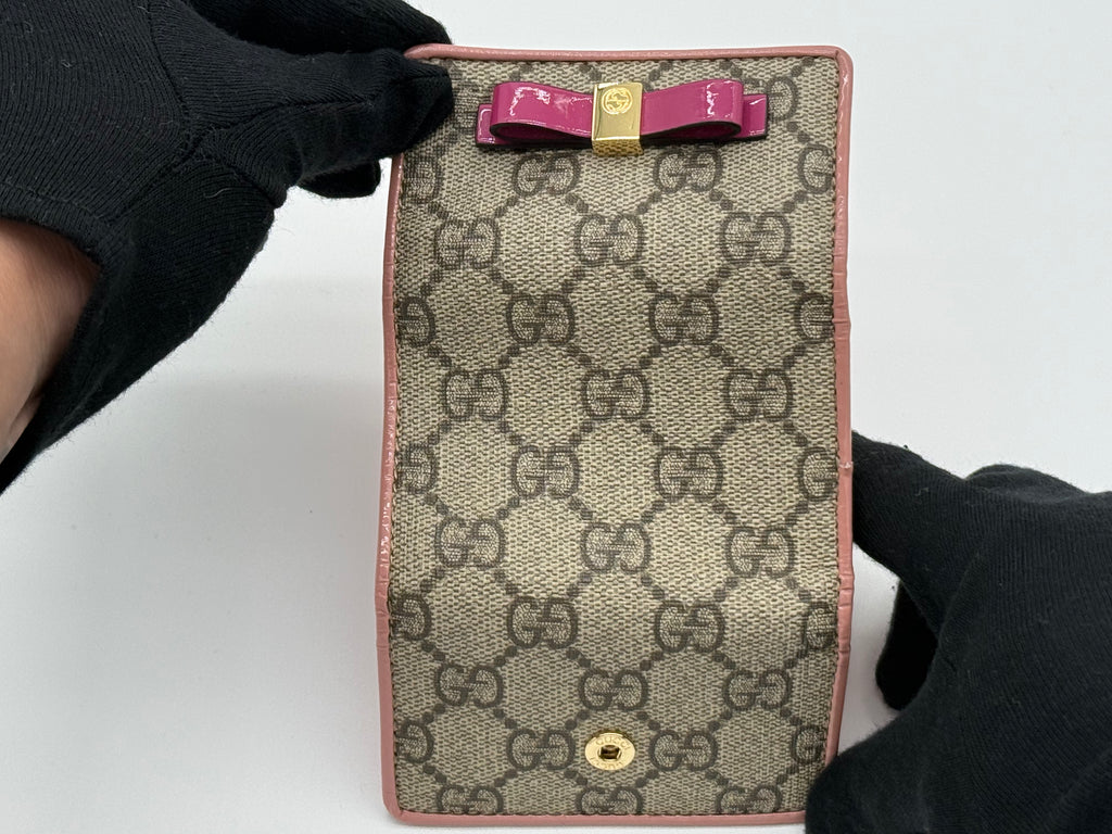 Gucci GG Supreme Key Case – Beige Canvas (SKU: sw1580)