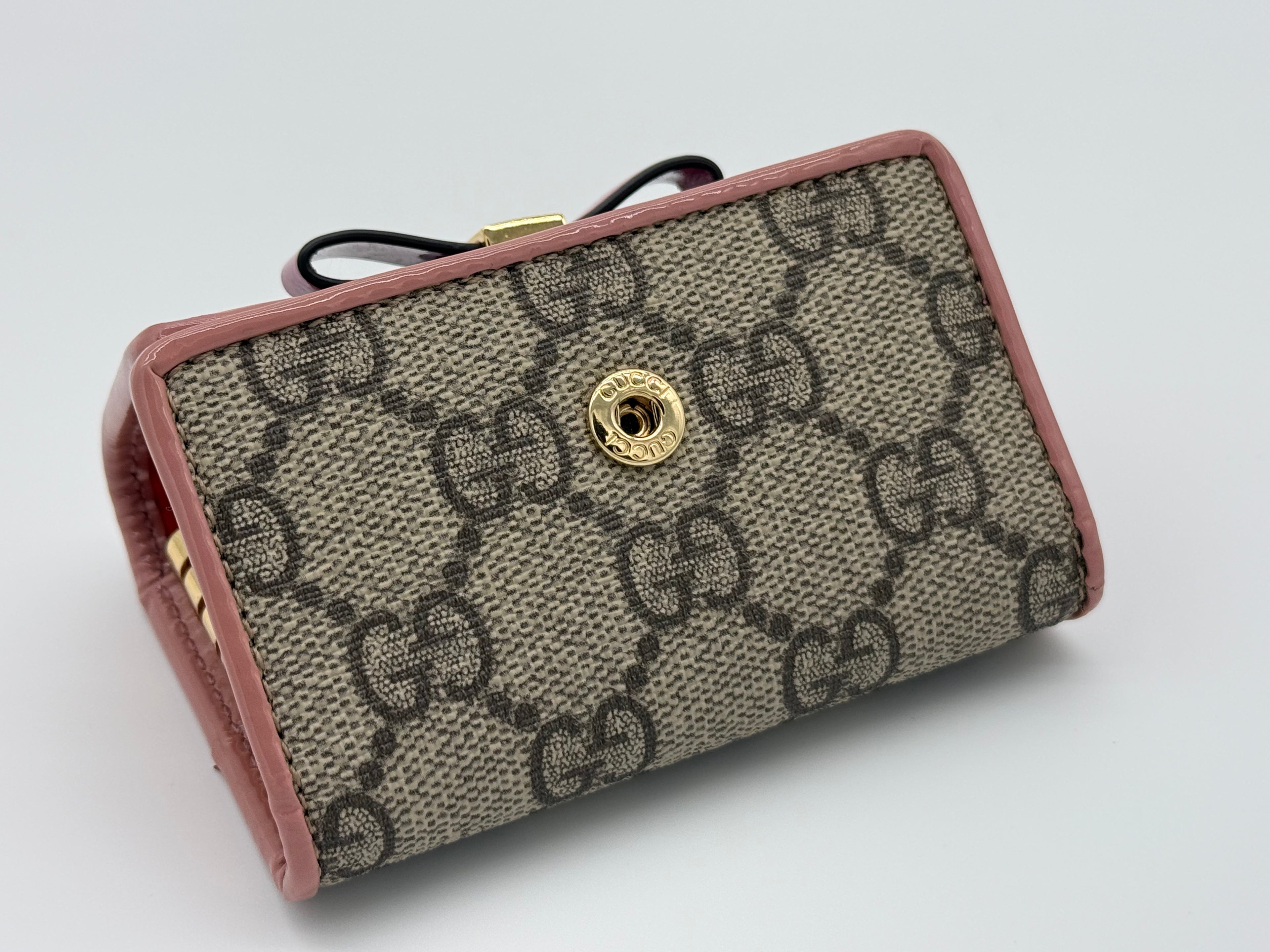 Gucci GG Supreme Key Case – Beige Canvas (SKU: sw1580)