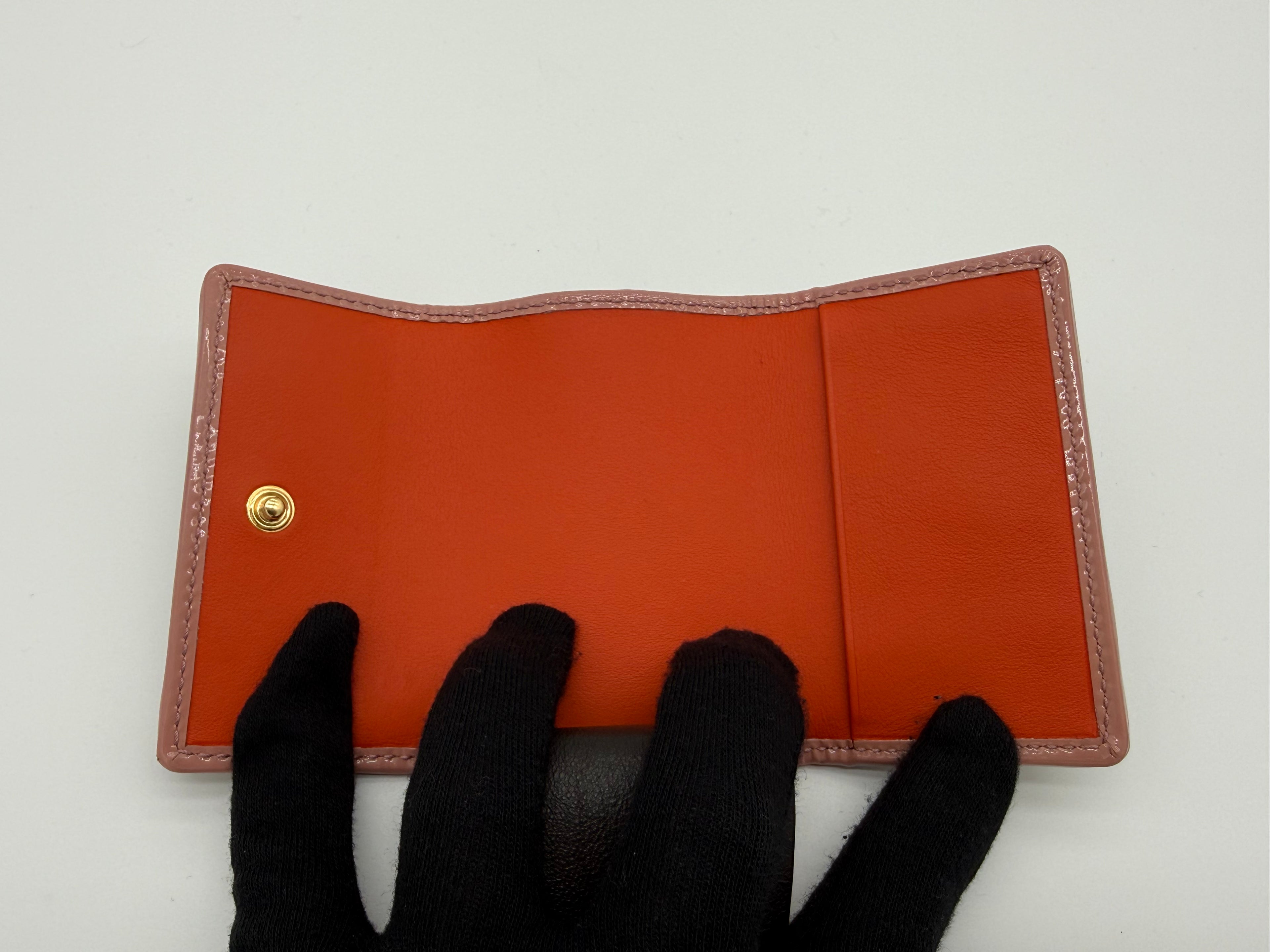 Gucci GG Supreme Key Case – Beige Canvas (SKU: sw1580)