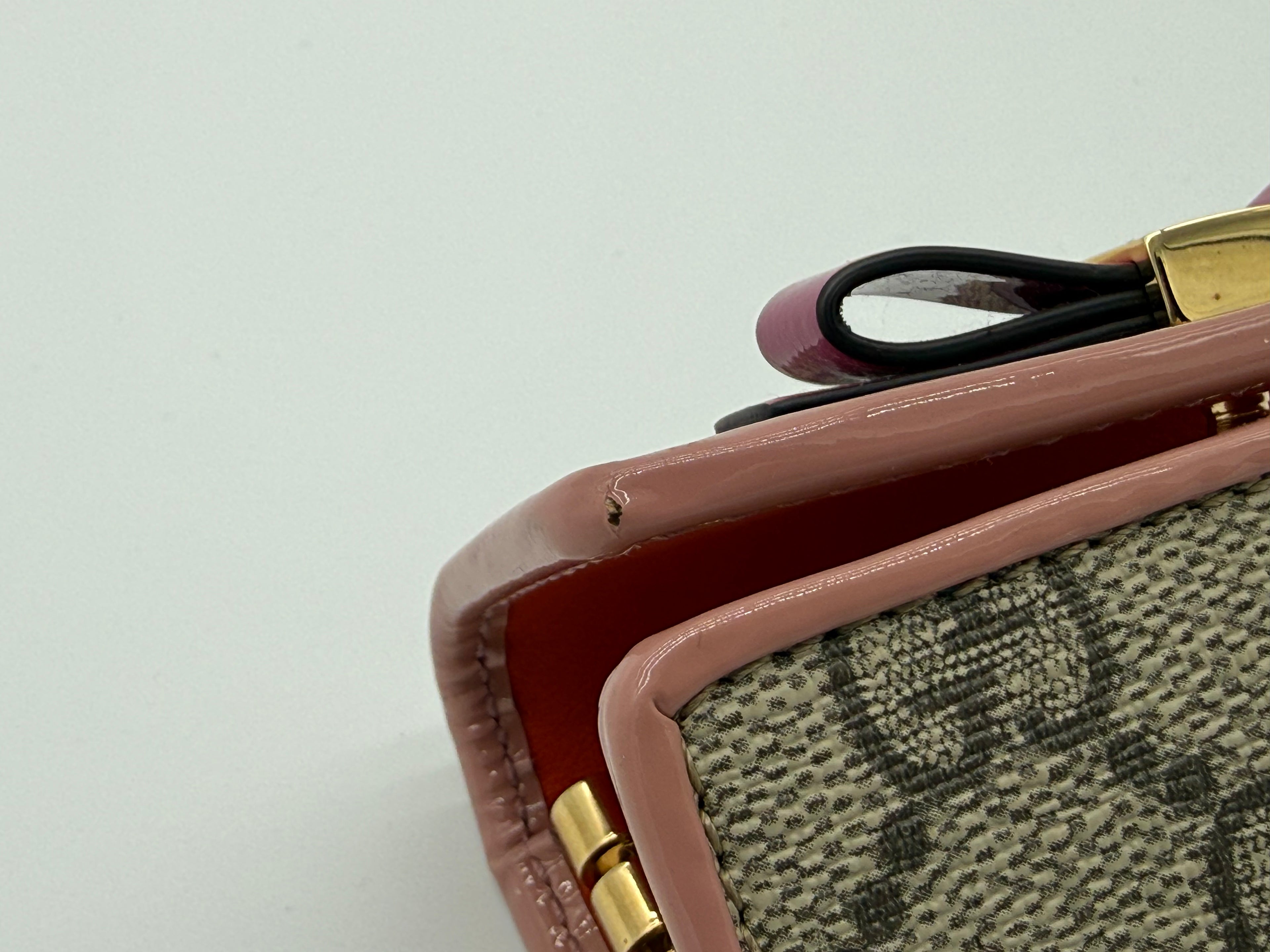 Gucci GG Supreme Key Case – Beige Canvas (SKU: sw1580)