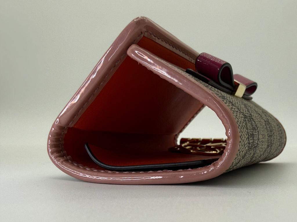 Gucci GG Supreme Key Case – Beige Canvas (SKU: sw1580)