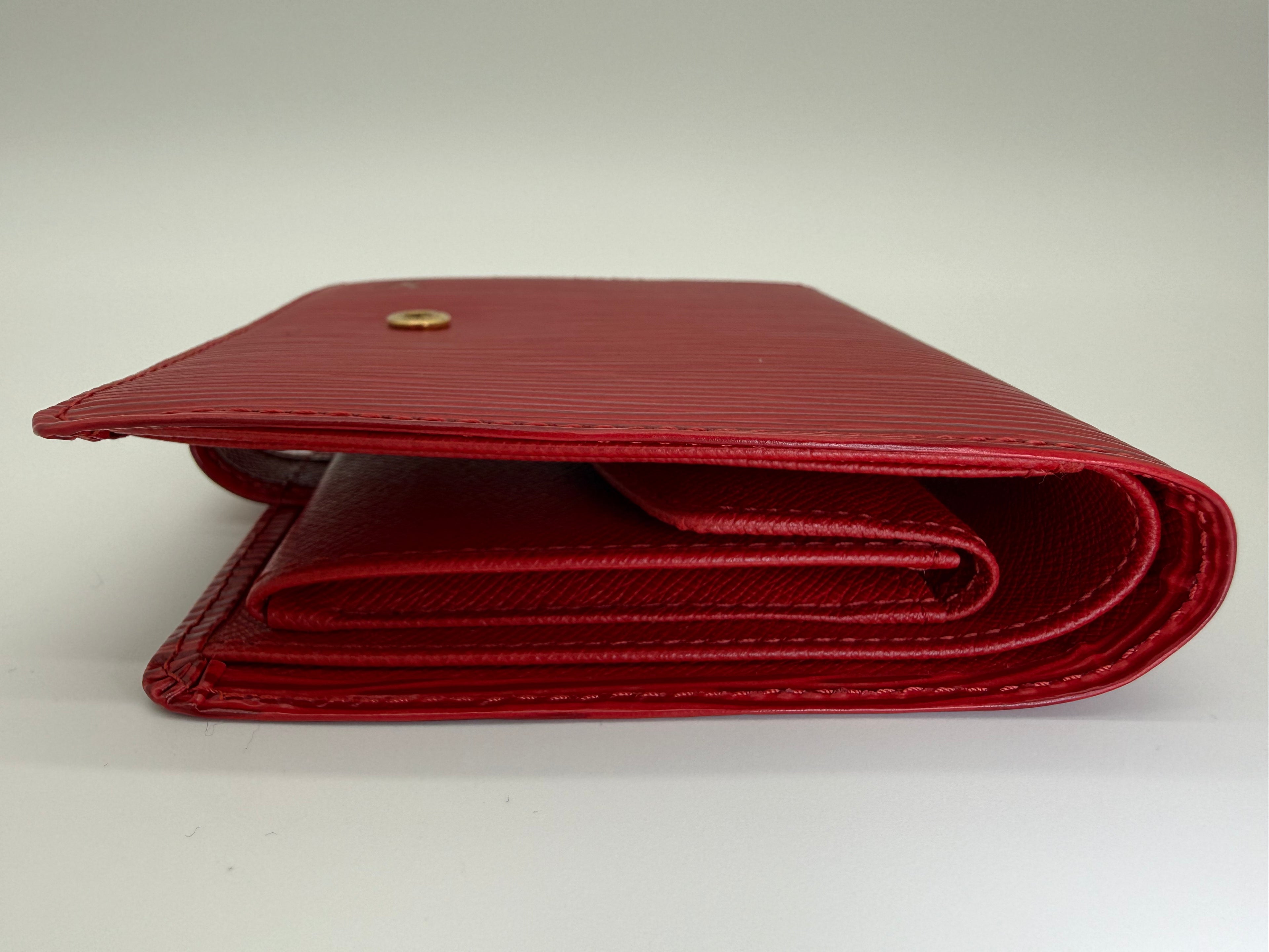 Louis Vuitton Epi Porte Billets Compact Wallet – Red (SKU: am9282)