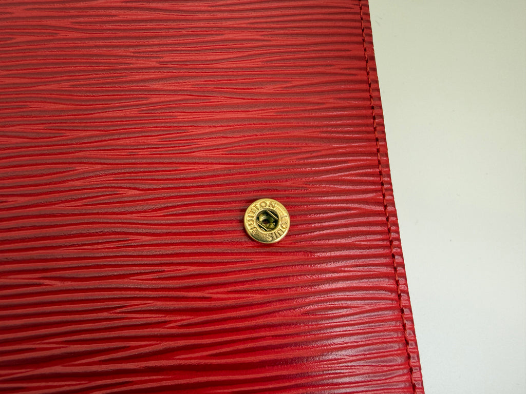 Louis Vuitton Epi Porte Billets Compact Wallet – Red (SKU: am9282)