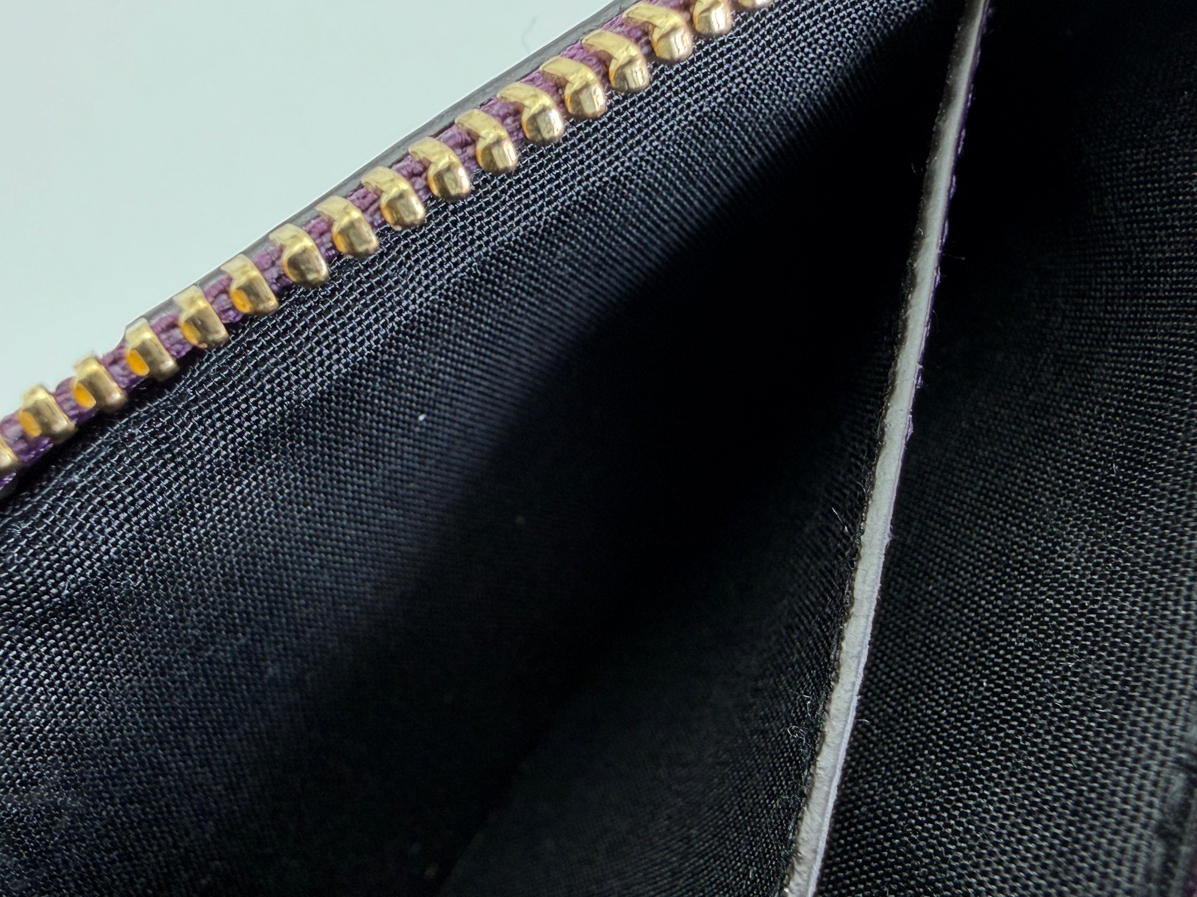 Salvatore Ferragamo Vara Card Case – Purple Leather with Gold Hardware (SKU: am9178)