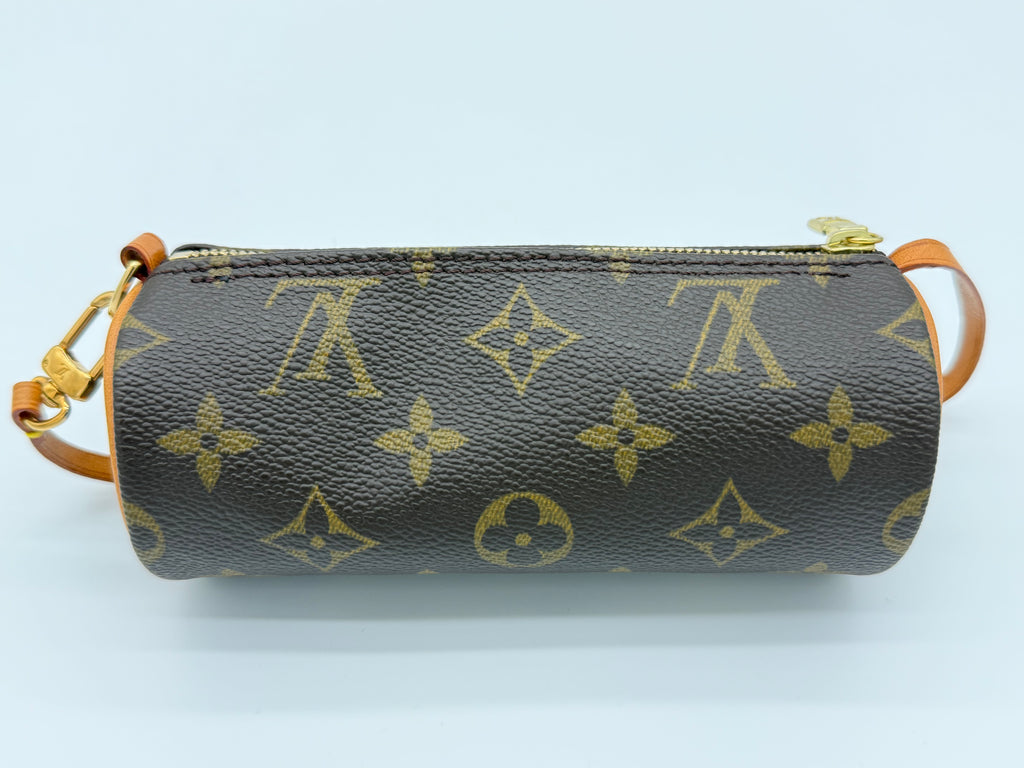 Louis Vuitton Monogram Papillon Pouch – Mini Accessory Pouch in Classic Monogram Canvas (SKU: 147171)