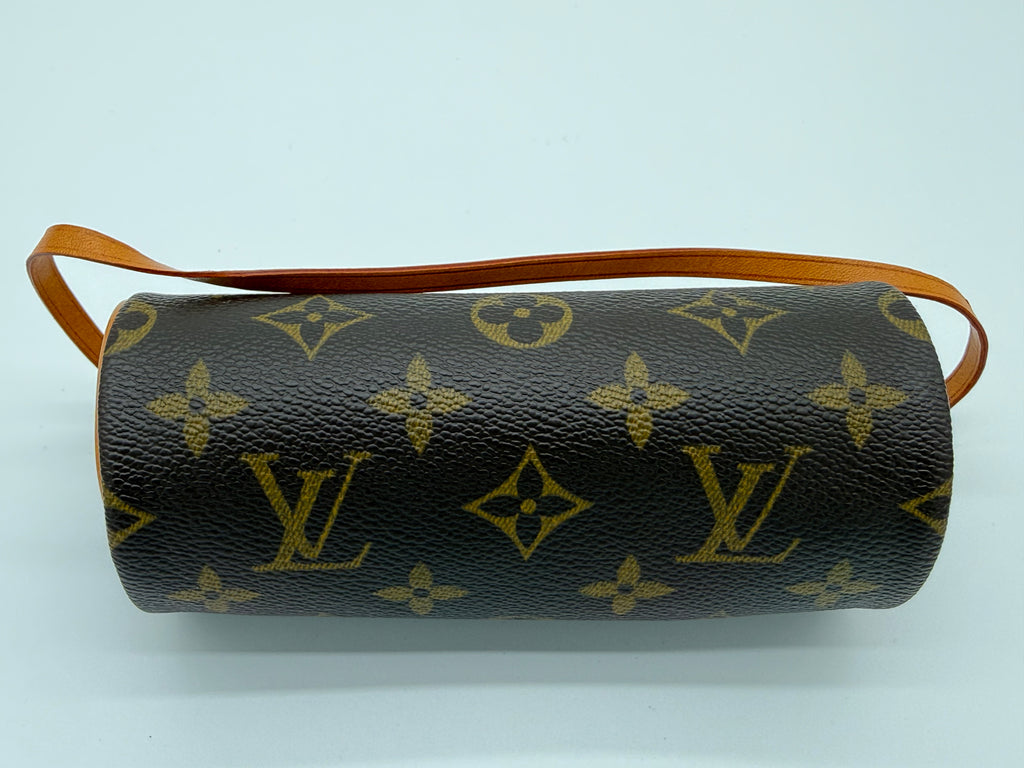 Louis Vuitton Monogram Papillon Pouch – Mini Accessory Pouch in Classic Monogram Canvas (SKU: 147171)