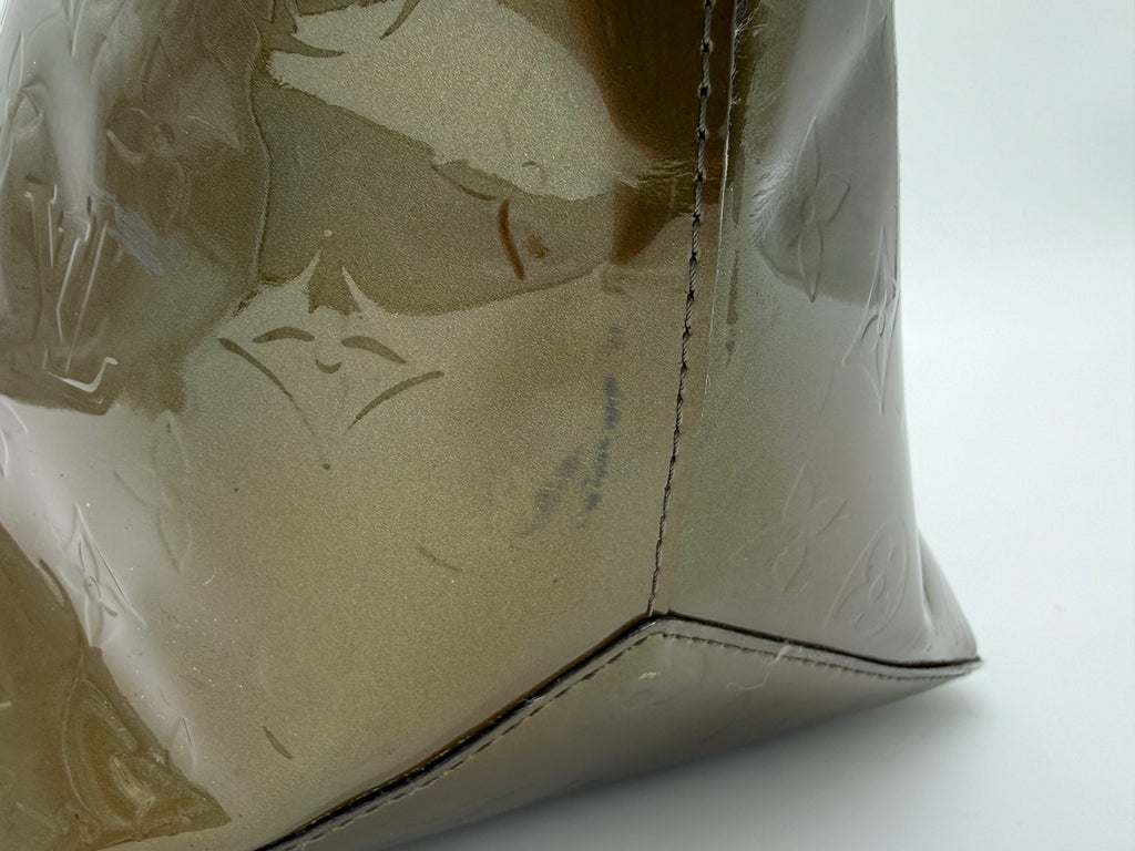 Louis Vuitton Monogram Vernis Bellevue PM – Veil Olive Patent Leather (SKU: ep11561)