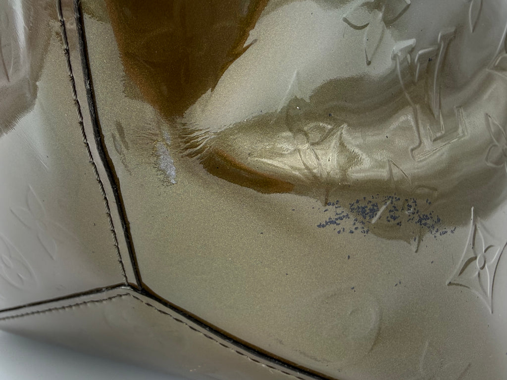 Louis Vuitton Monogram Vernis Bellevue PM – Veil Olive Patent Leather (SKU: ep11561)