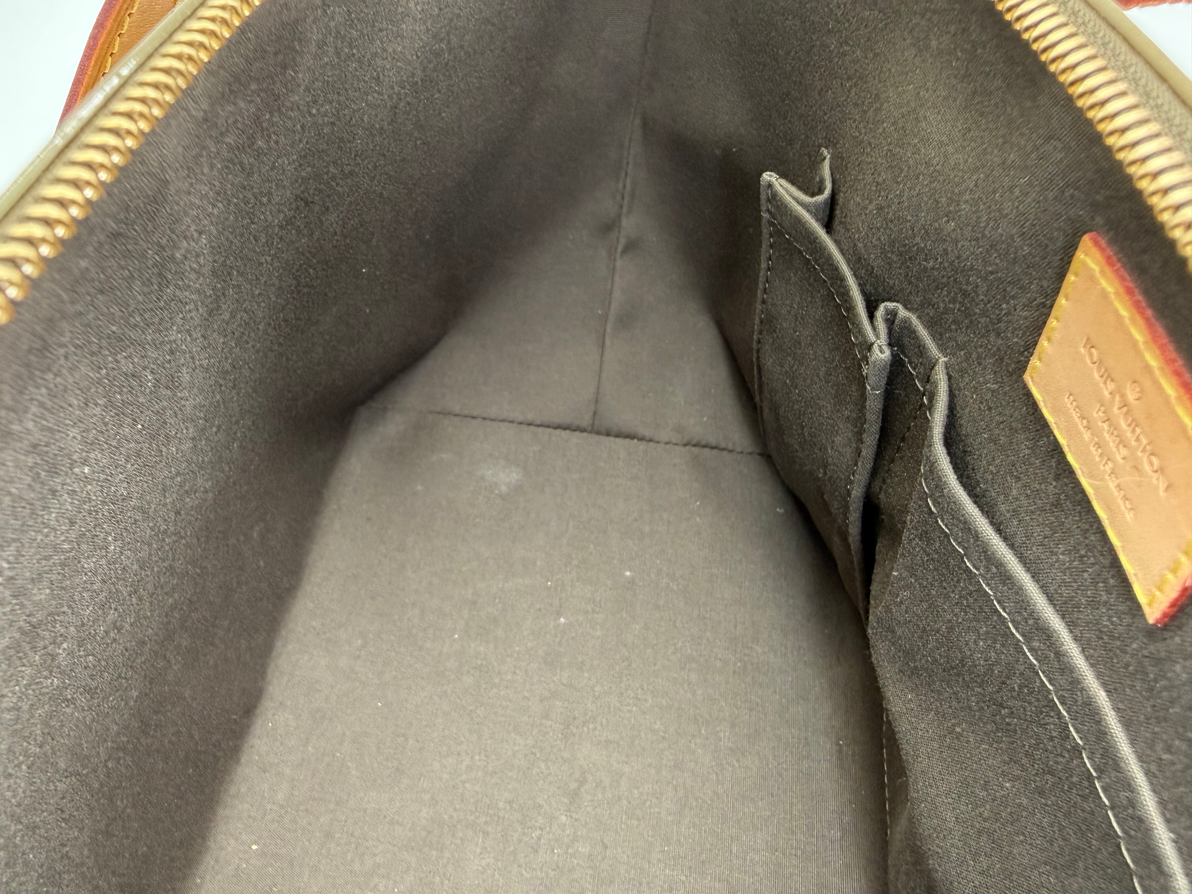 Louis Vuitton Monogram Vernis Bellevue PM – Veil Olive Patent Leather (SKU: ep11561)