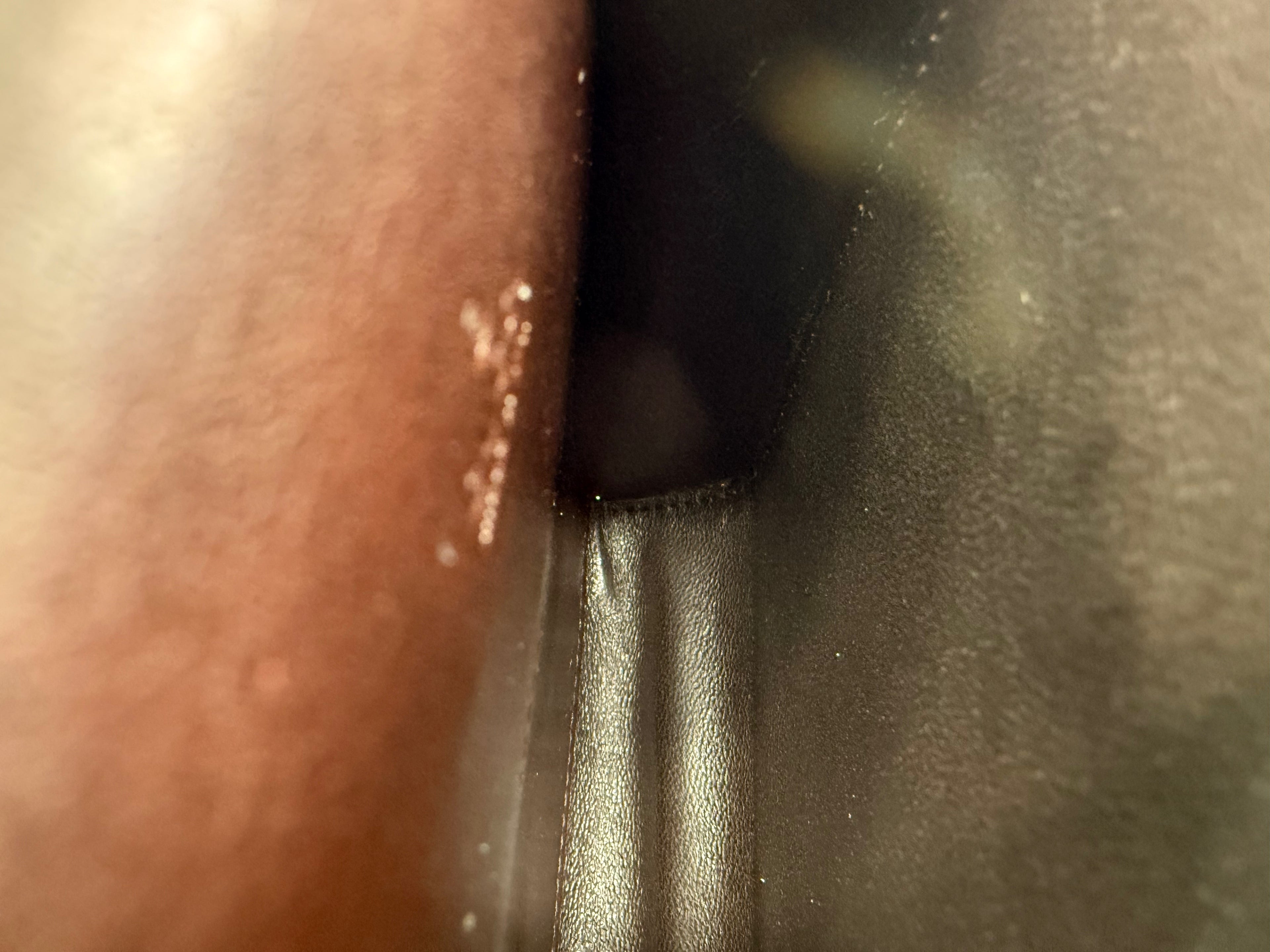 Gucci GG Canvas Shoulder Bag – Beige with Gold Hardware (SKU: gh802)