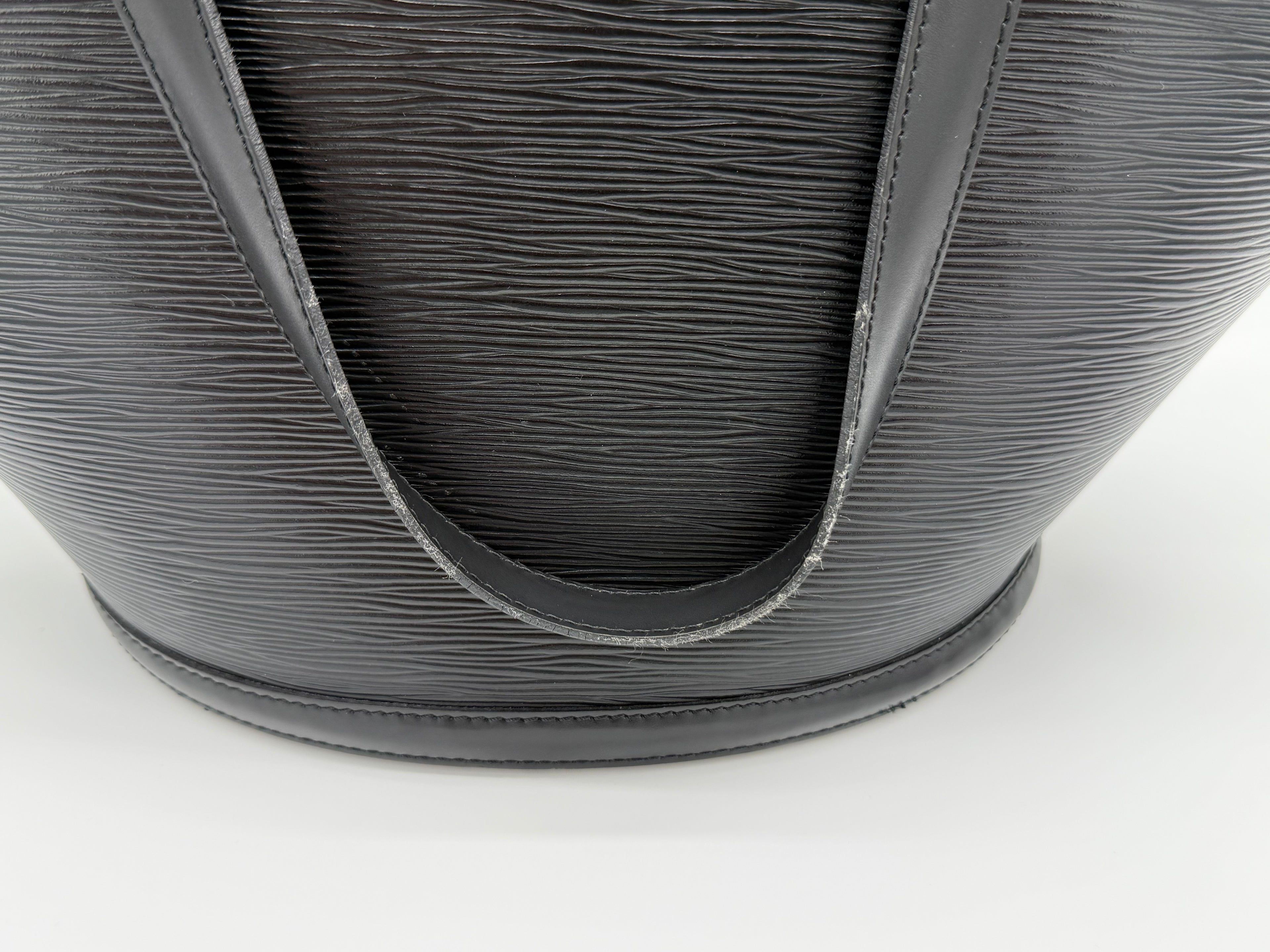 Louis Vuitton Epi Saint Jacques Shopping Bag – Black Epi Leather (SKU: am9363V)