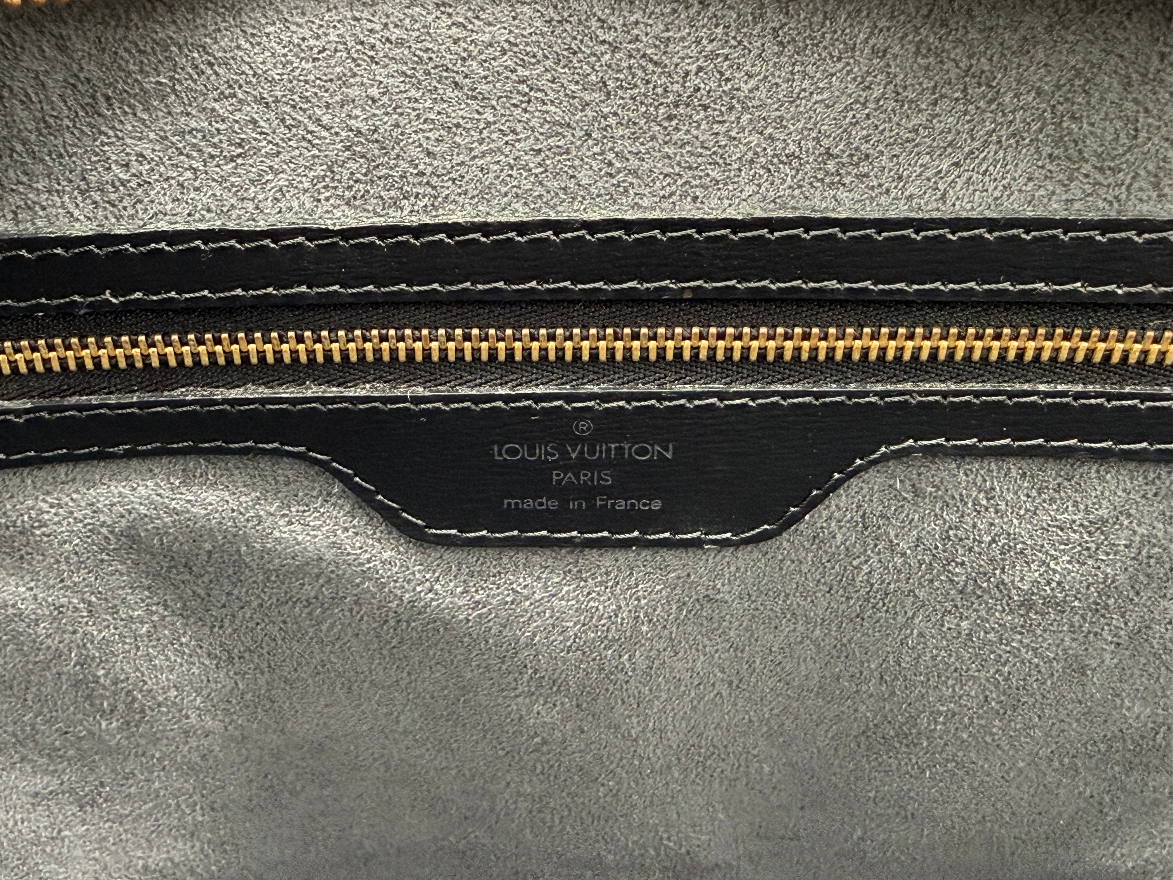 Louis Vuitton Epi Saint Jacques Shopping Bag – Black Epi Leather (SKU: am9363V)