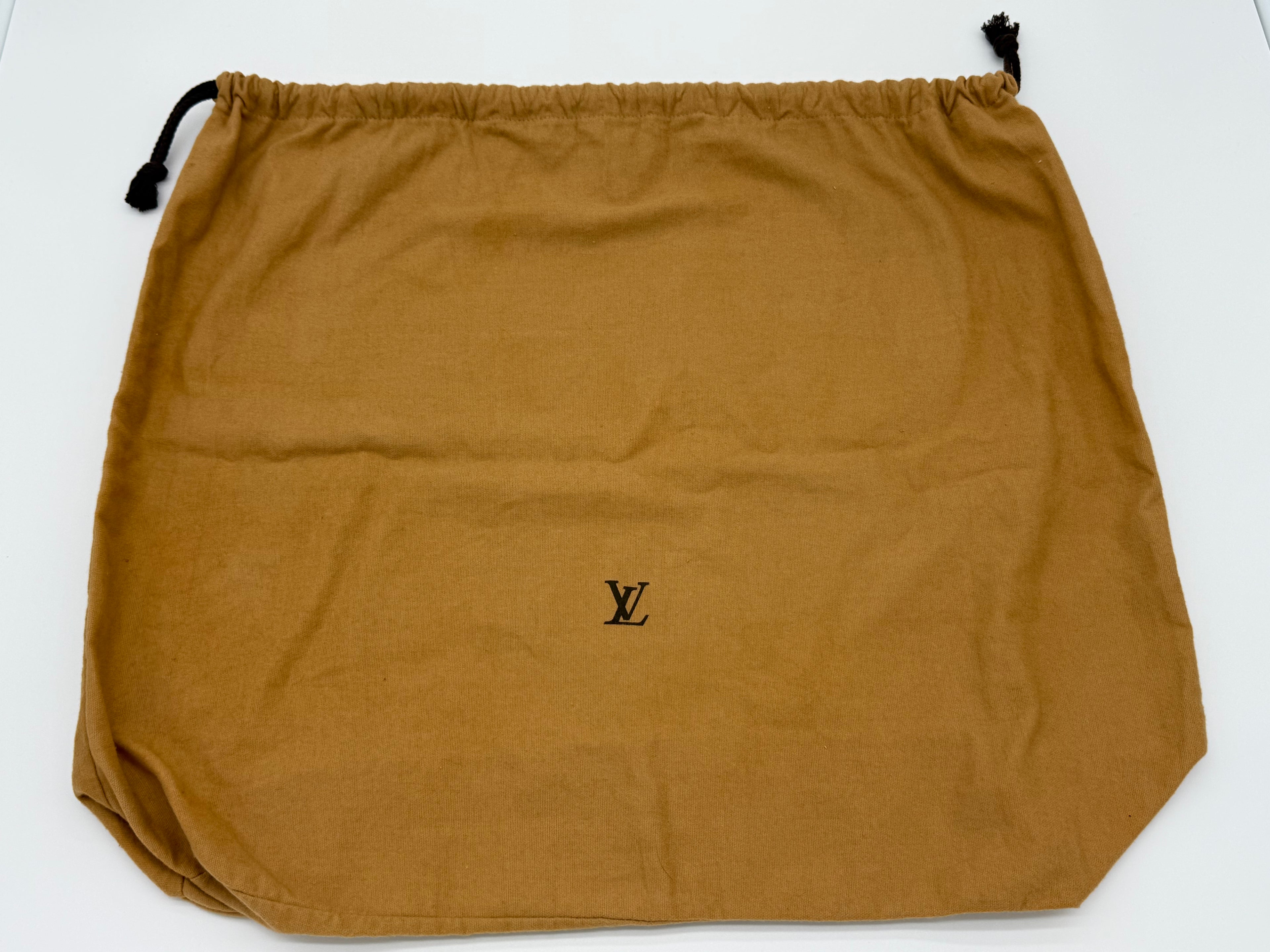 Louis Vuitton Epi Saint Jacques Shopping Bag – Black Epi Leather (SKU: am9363V)