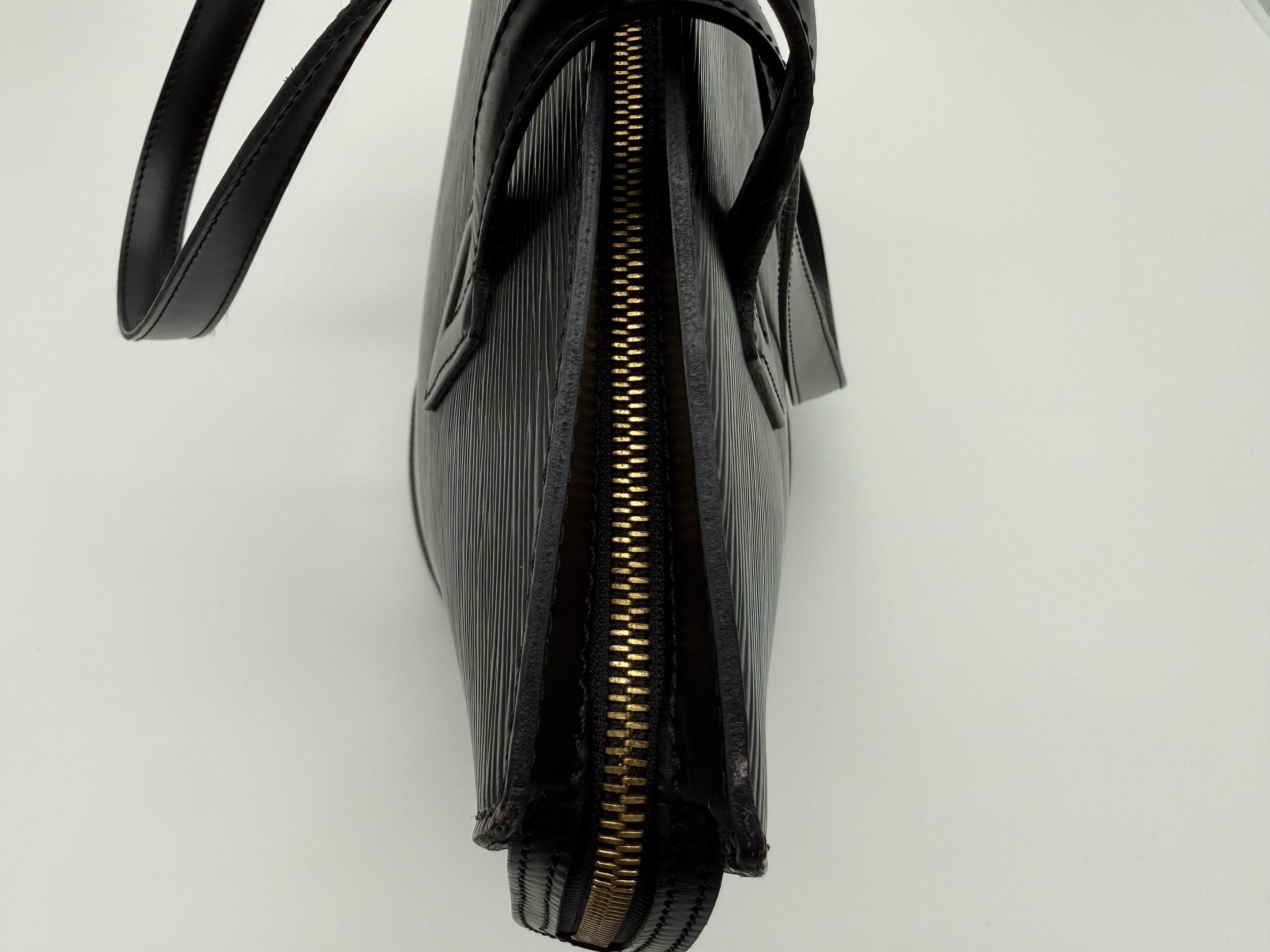 Louis Vuitton Epi Saint Jacques Shopping Bag – Black Epi Leather (SKU: am9363V)