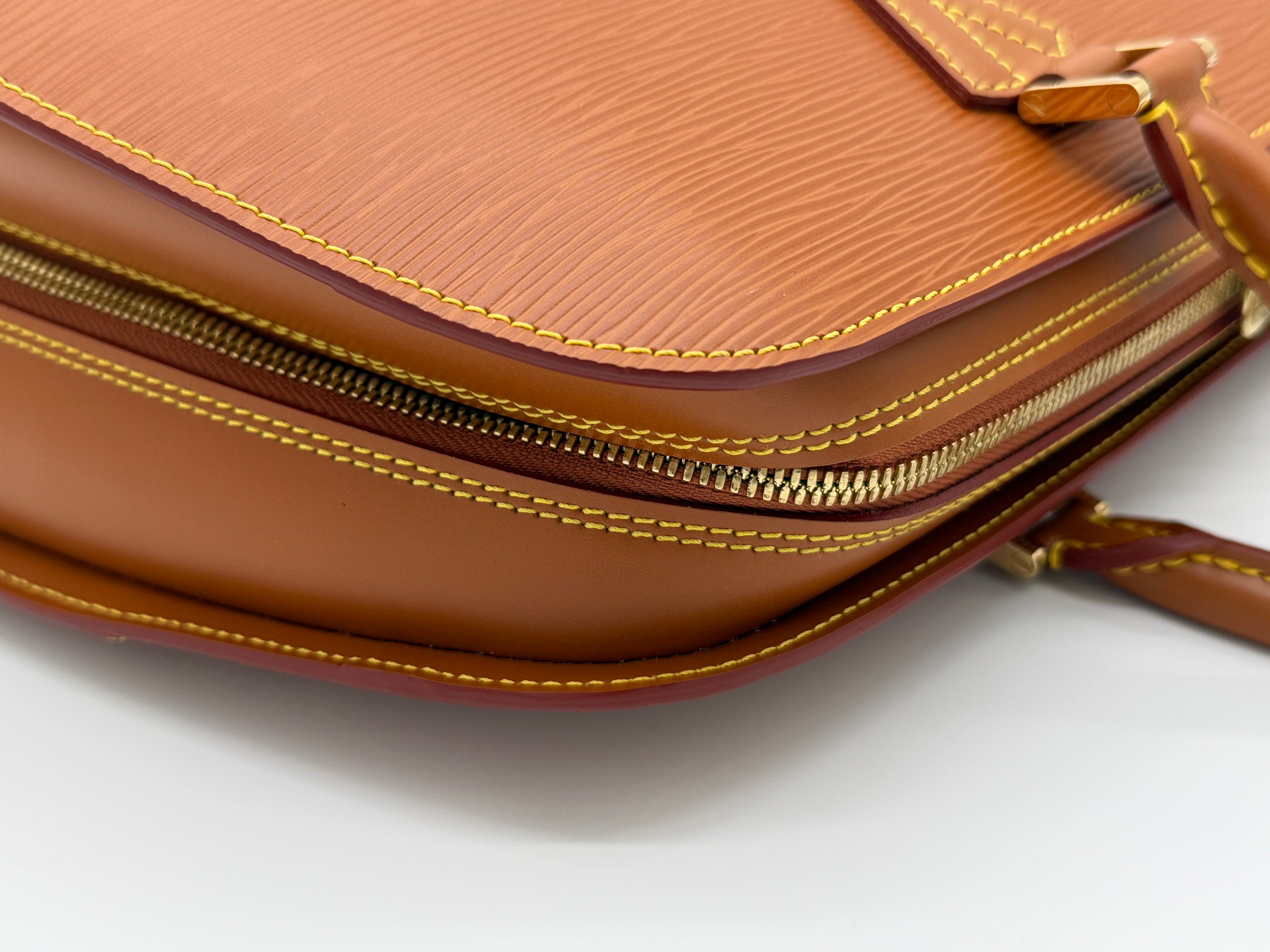 Louis Vuitton Epi Sorbonne Hand Bag – Zipangu Gold (SKU: ep11124)